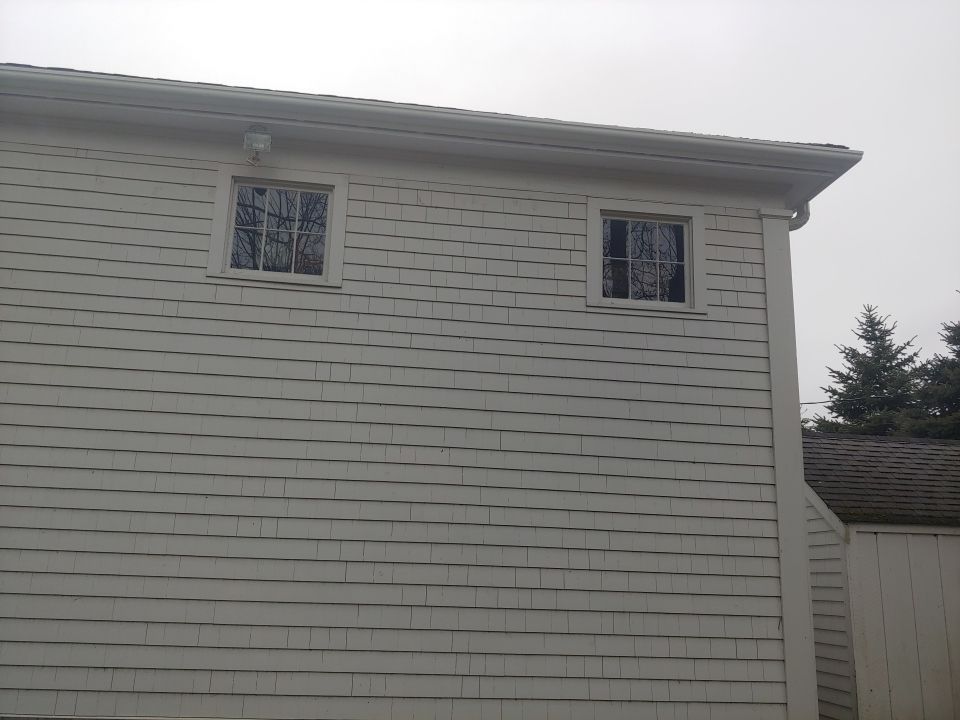 Duxbury, MA Gutter Installation using 4x6 Fiberglass Gutter with Moulding by Gutter Pro Enterprises