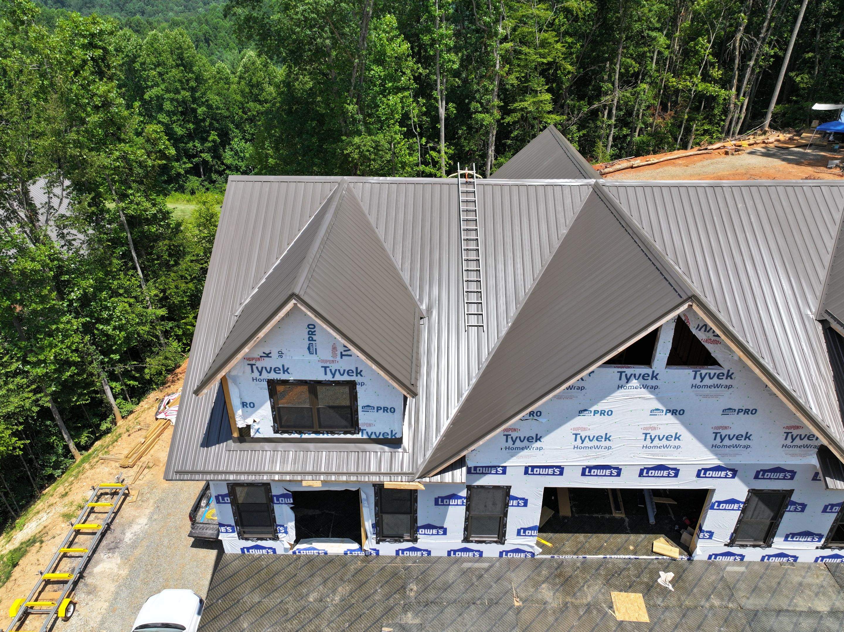 Knox Residence by Omnia Roofing