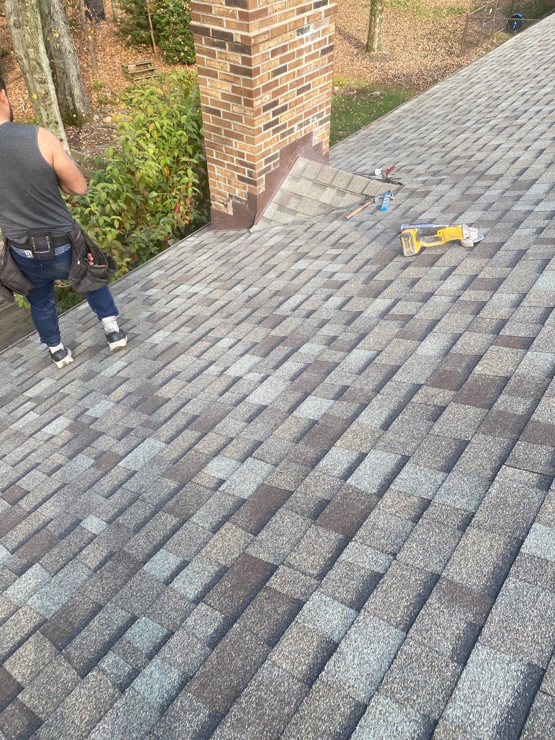 Residential Roofing Installation using Owens Corning Duration, Driftwood by Absolute Roofing and Construction