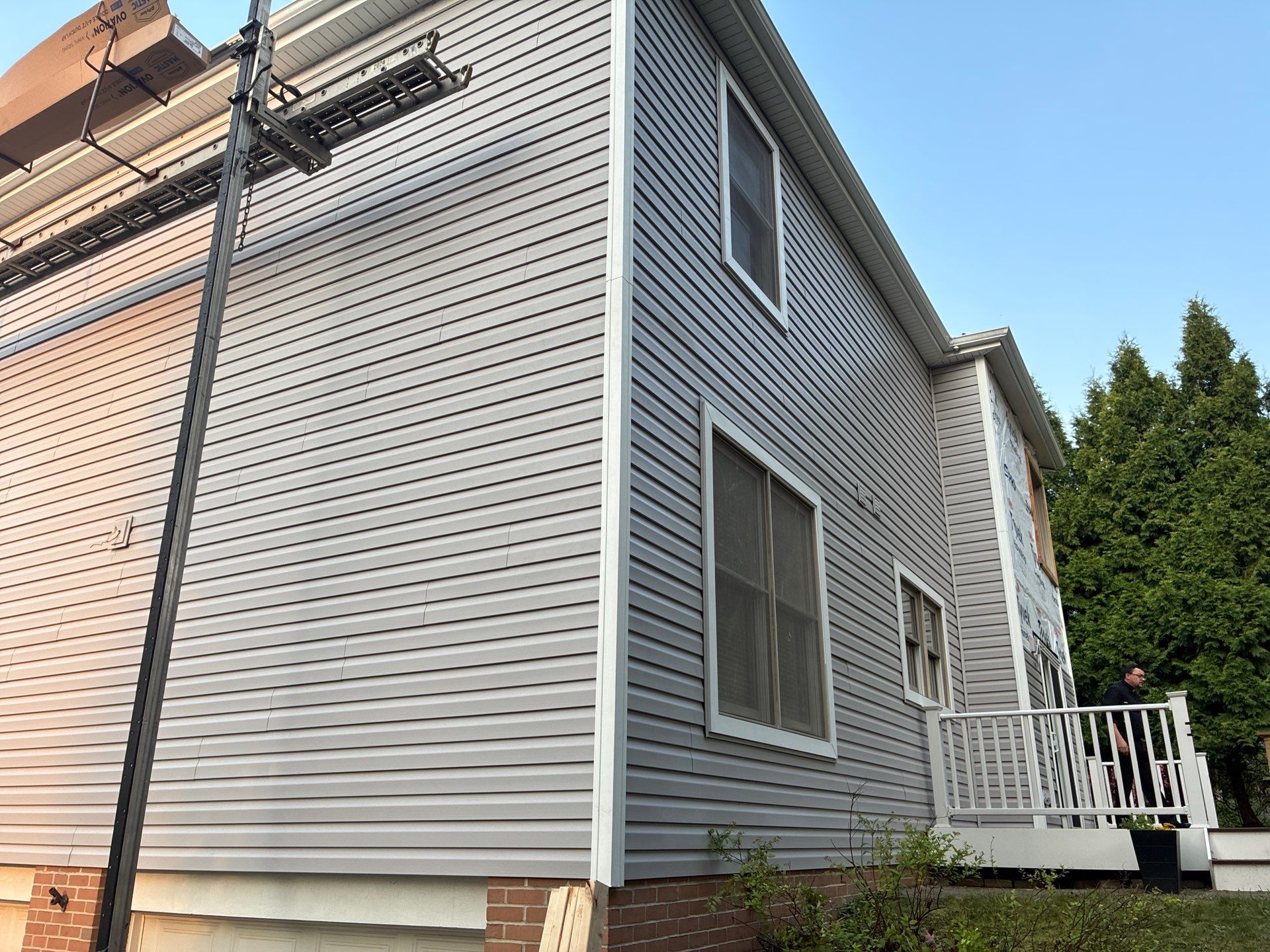 Full Residential Vinyl Siding Renovation With Mastic Cedar Discovery Shingle Shake and Ovation Lap Siding by Ideal Siding Pittsburgh