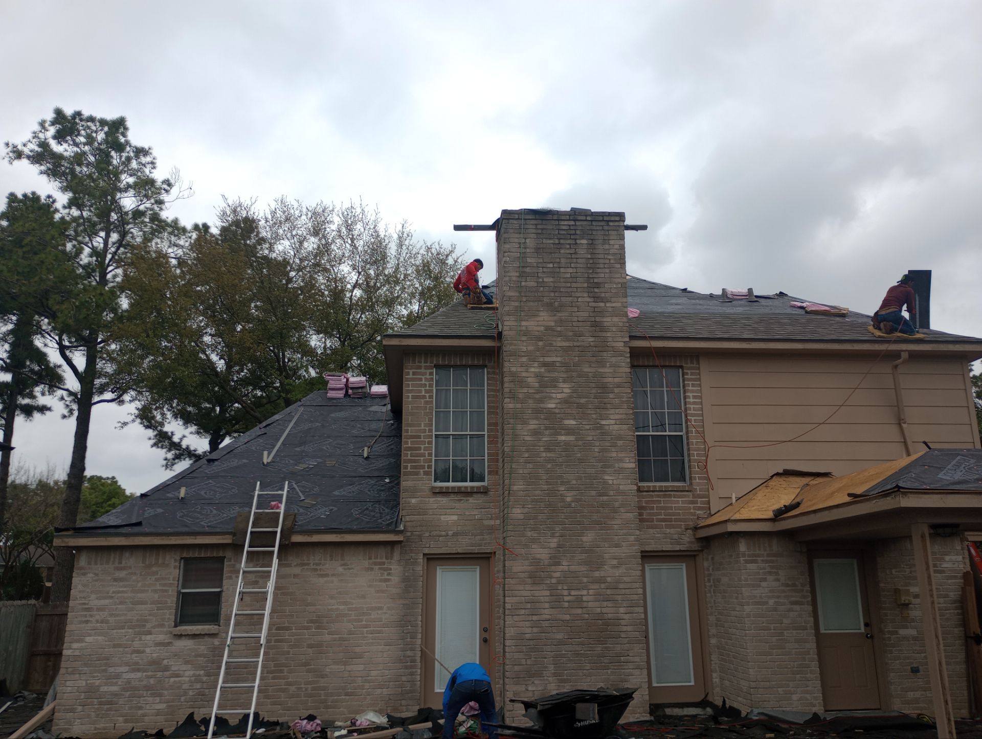 Residential Roofing Repair using Owen's Corning Duration (Lifetime) Shingles by Roof Repair Company