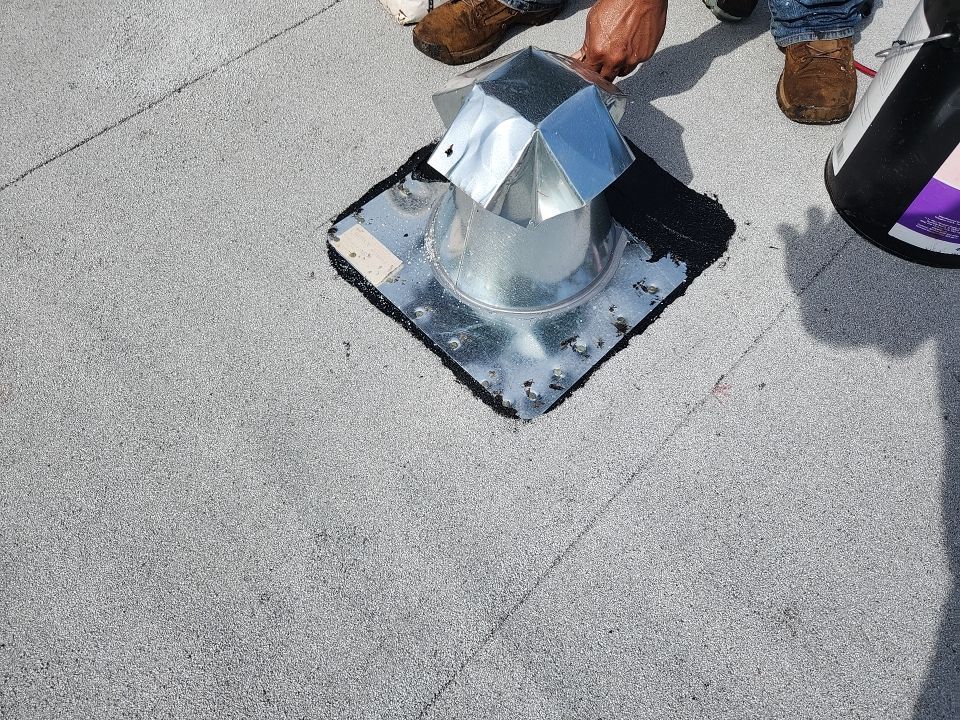 Tile Roof Repair in Boca Raton ā Affordable, Timely, and High-Quality Service by Aastro Roofing