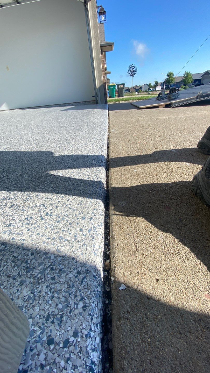 Garage using Tidalwave by Select Painting, Coatings & Garage Cabinets