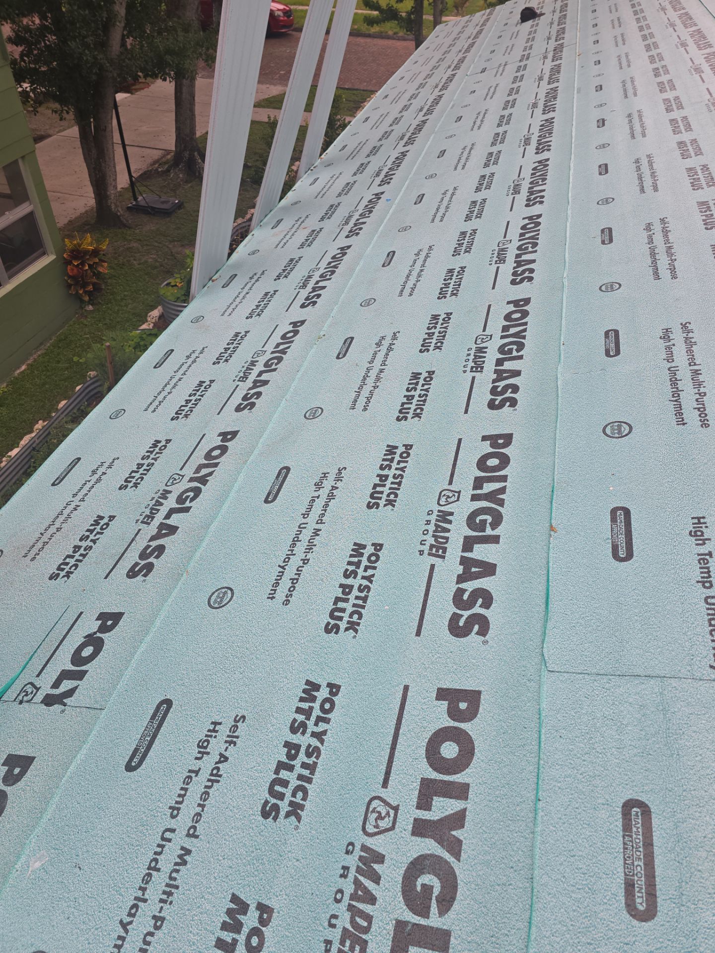 Project in St. Petersburg 33712 by Mitchell Roofing Company LLC 