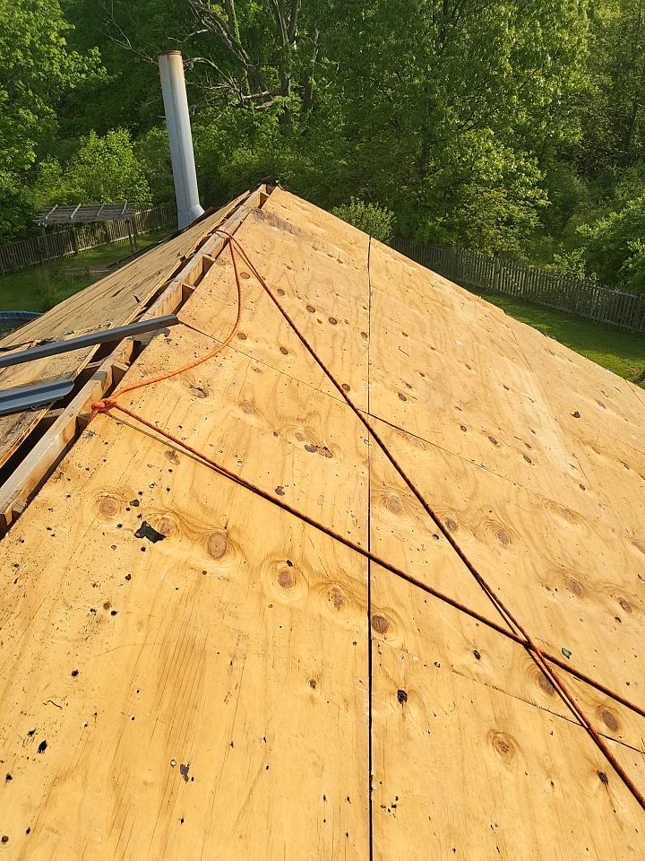 ATLAS PINNACLE COLOR: BLACK SHADOW by Eagle Eye Roofing