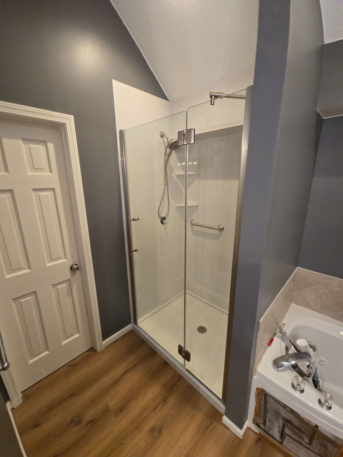 Bathroom Addition using Acrylic by The Shower Company