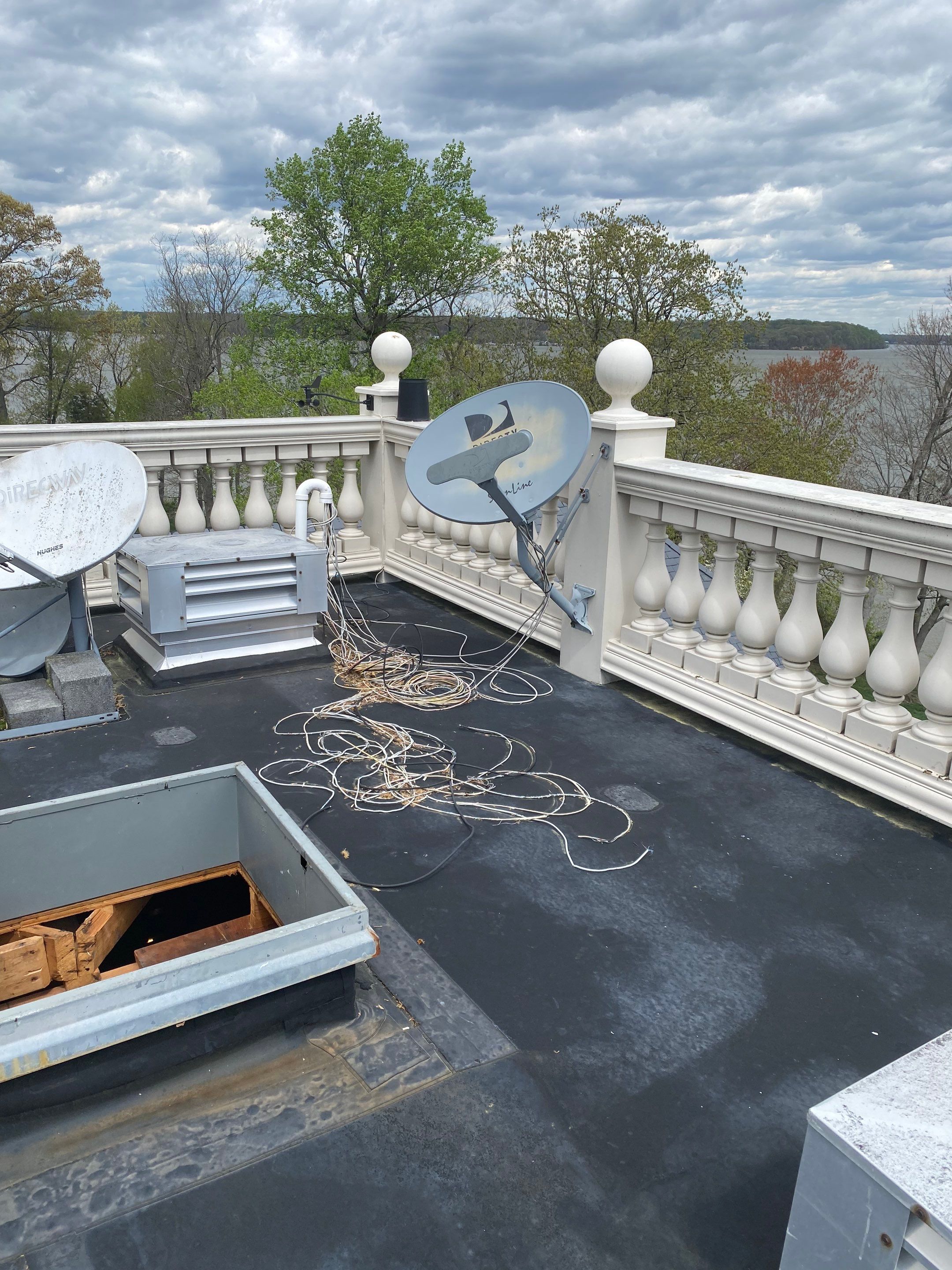 Lorton: EPDM Flat Roof with Partial Slate Replacement by RM Banning, Inc.