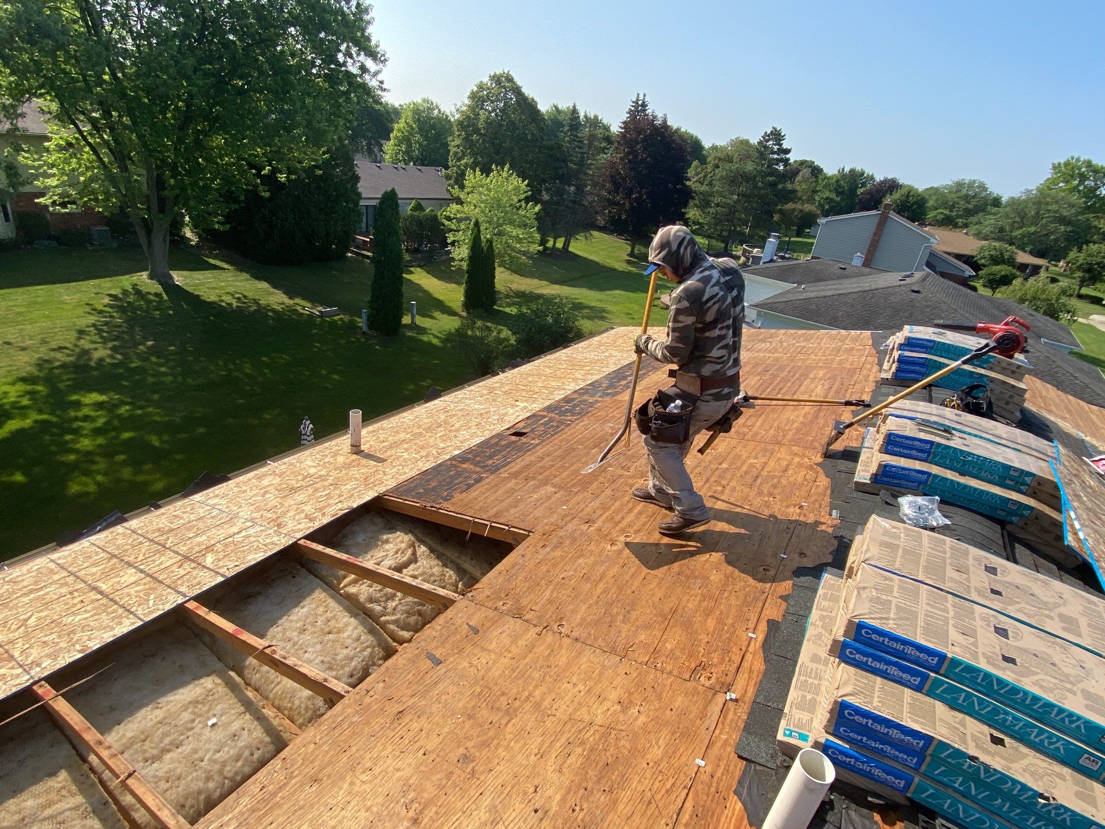 Roof Replacement using CertainTeed Landmark by 180 Contractors