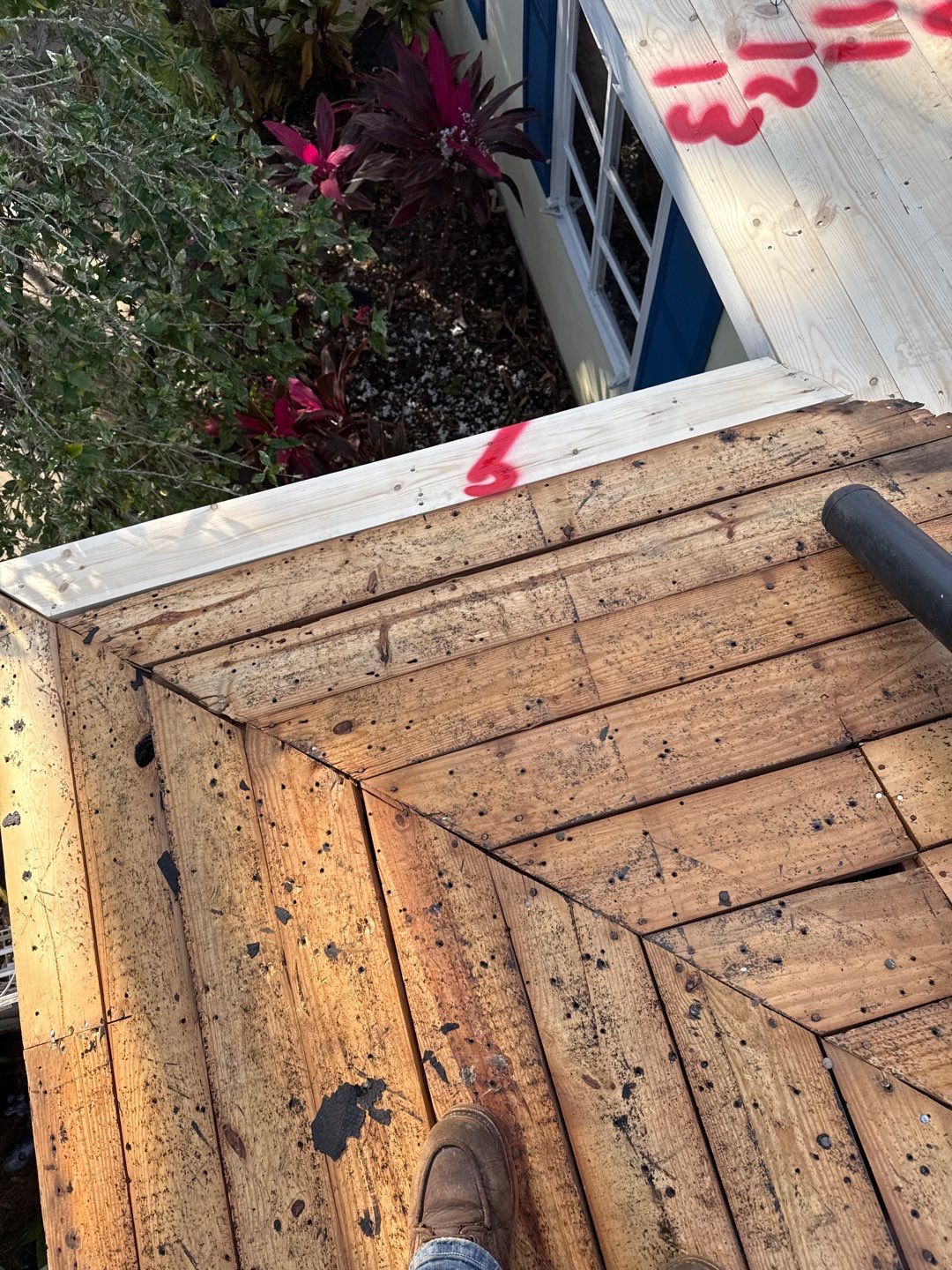 Project in Gulfport 33707 by Mitchell Roofing Company LLC