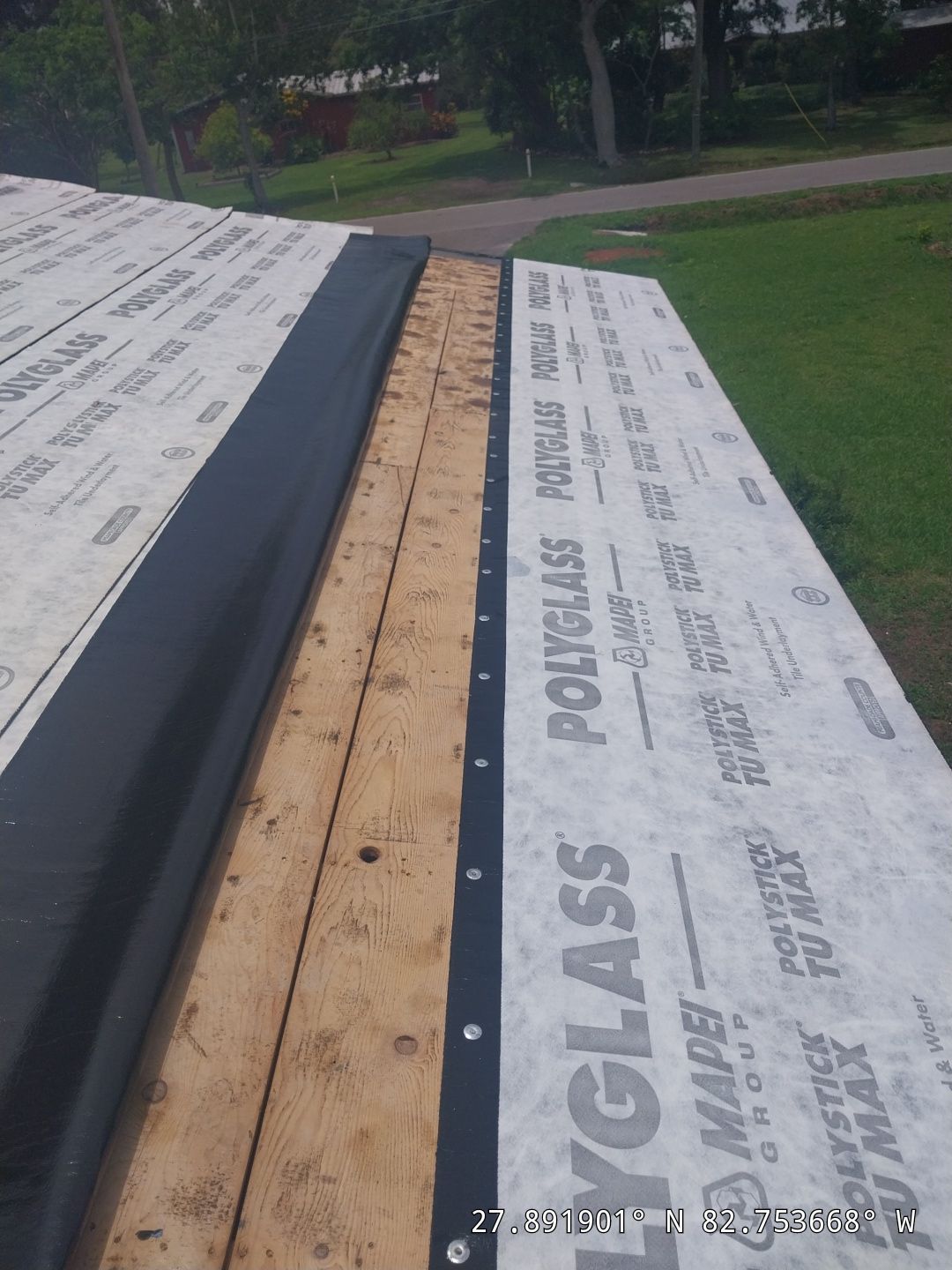 Project in Largo 33773 by Mitchell Roofing Company LLC 