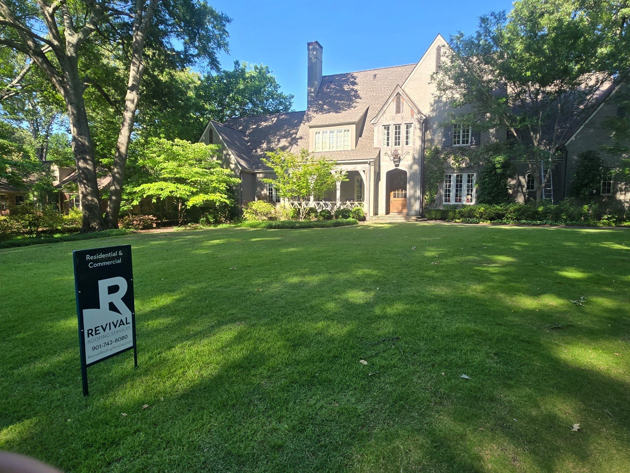 GAF Timberline HDZ Roof Replacement and Exterior Wood Repairs in Memphis by Revival Roofing Services
