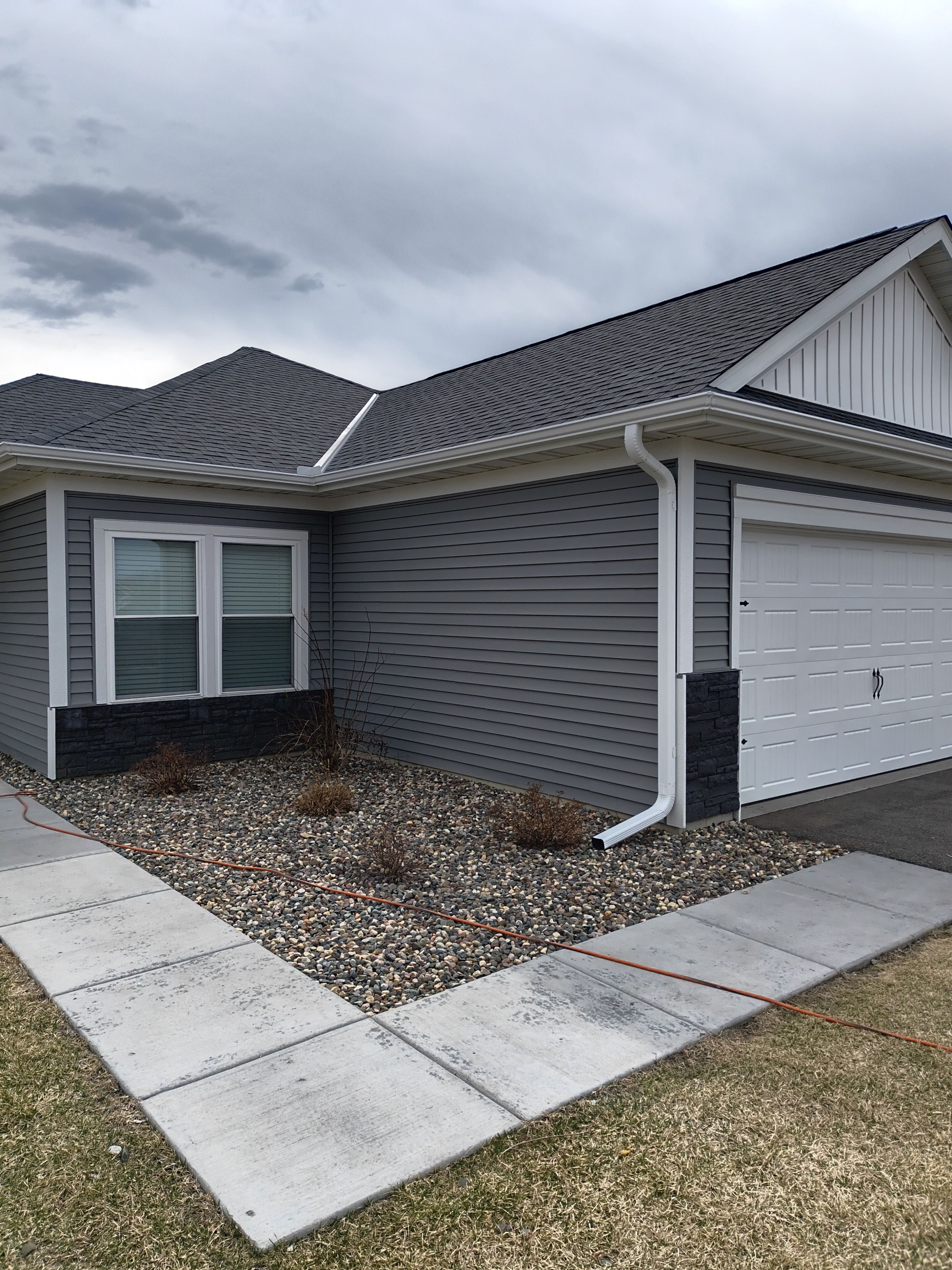 Seamless Gutter Installation in Annandale MN | 5” Gutters by Next Level Seamless Gutters / Exteriors Inc.