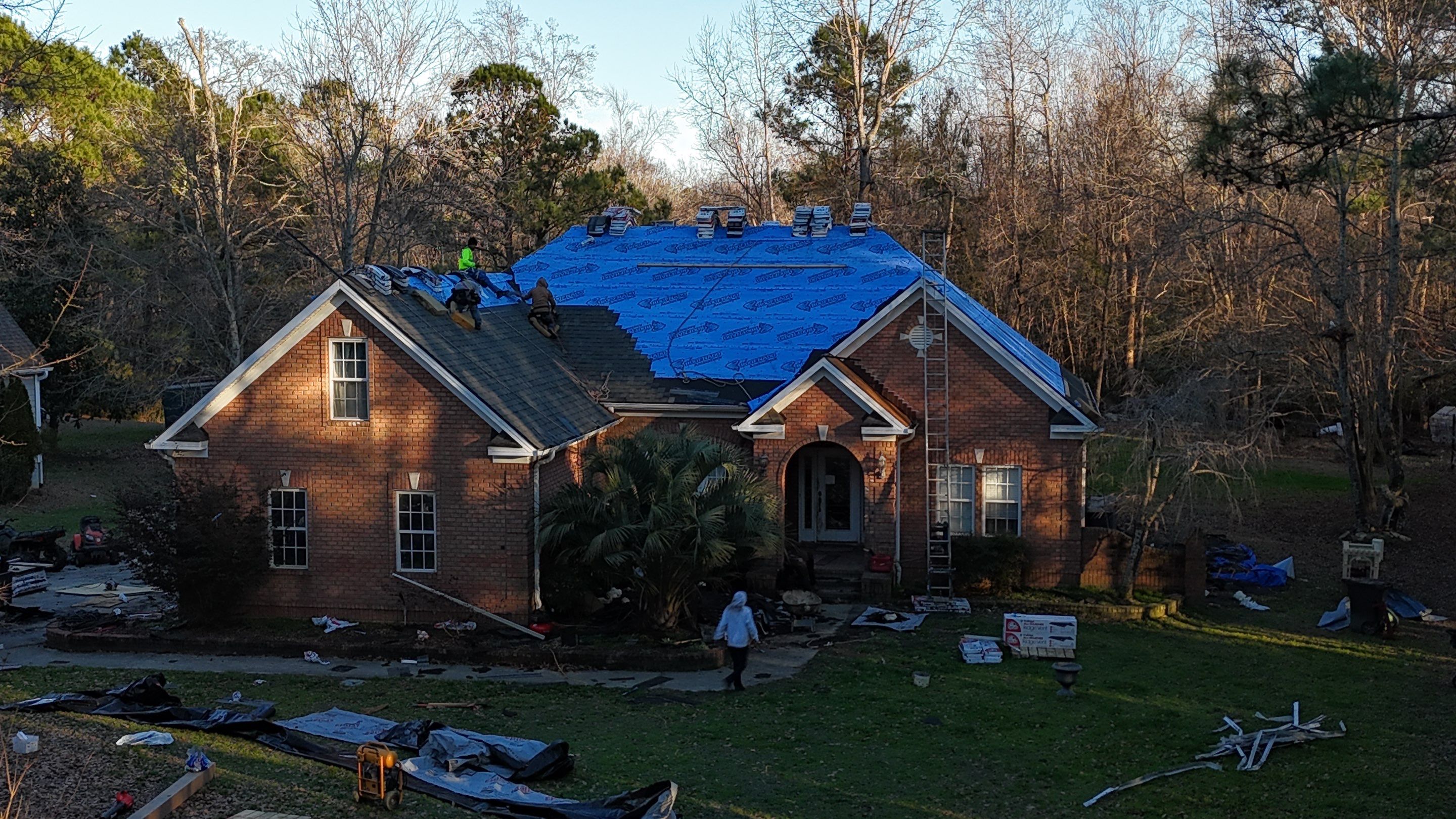 Residencial Roofing by Breeze Roofing Inc