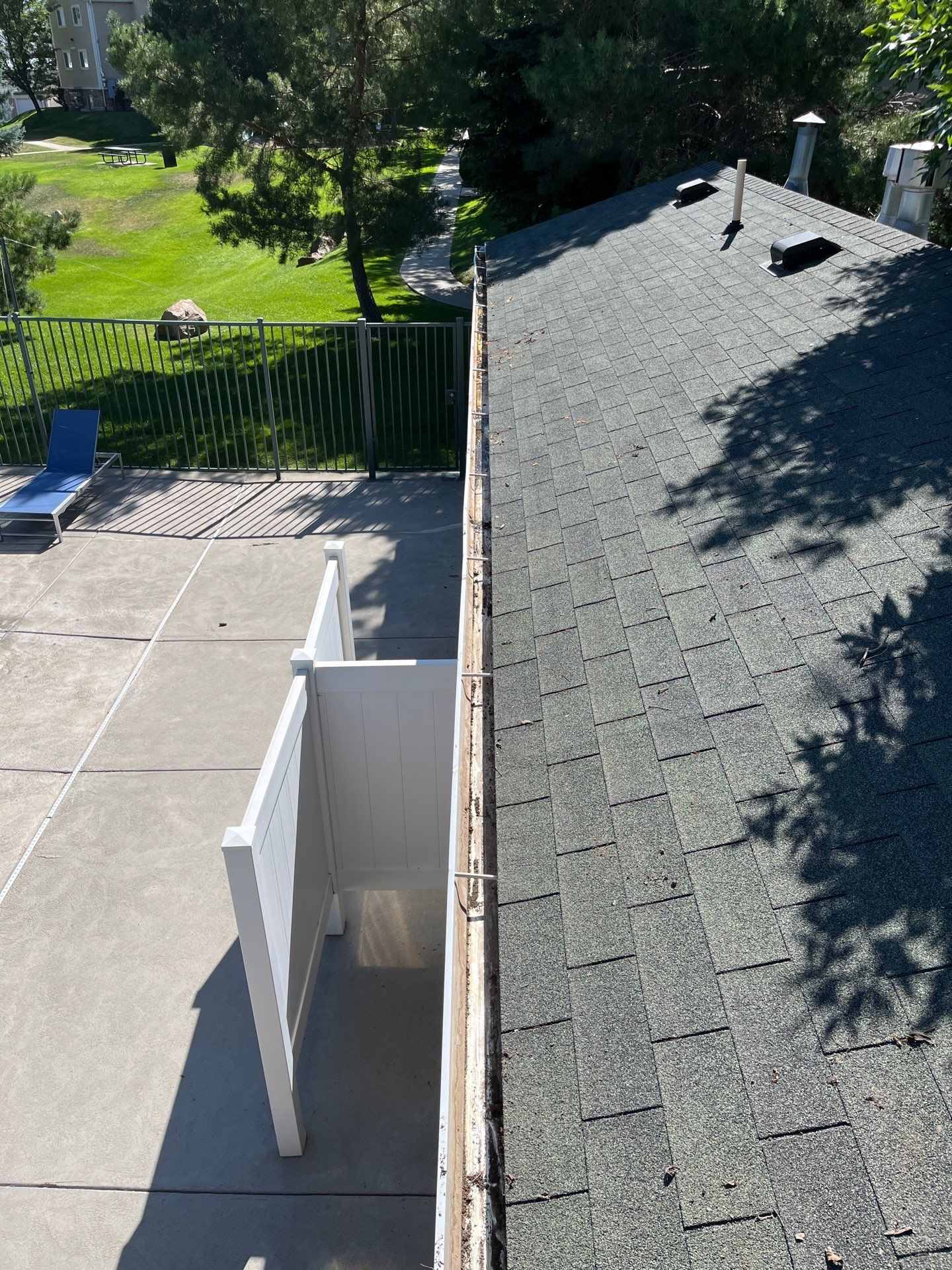 Commercial gutter cleaning Junction, CO after photo with clean gutters