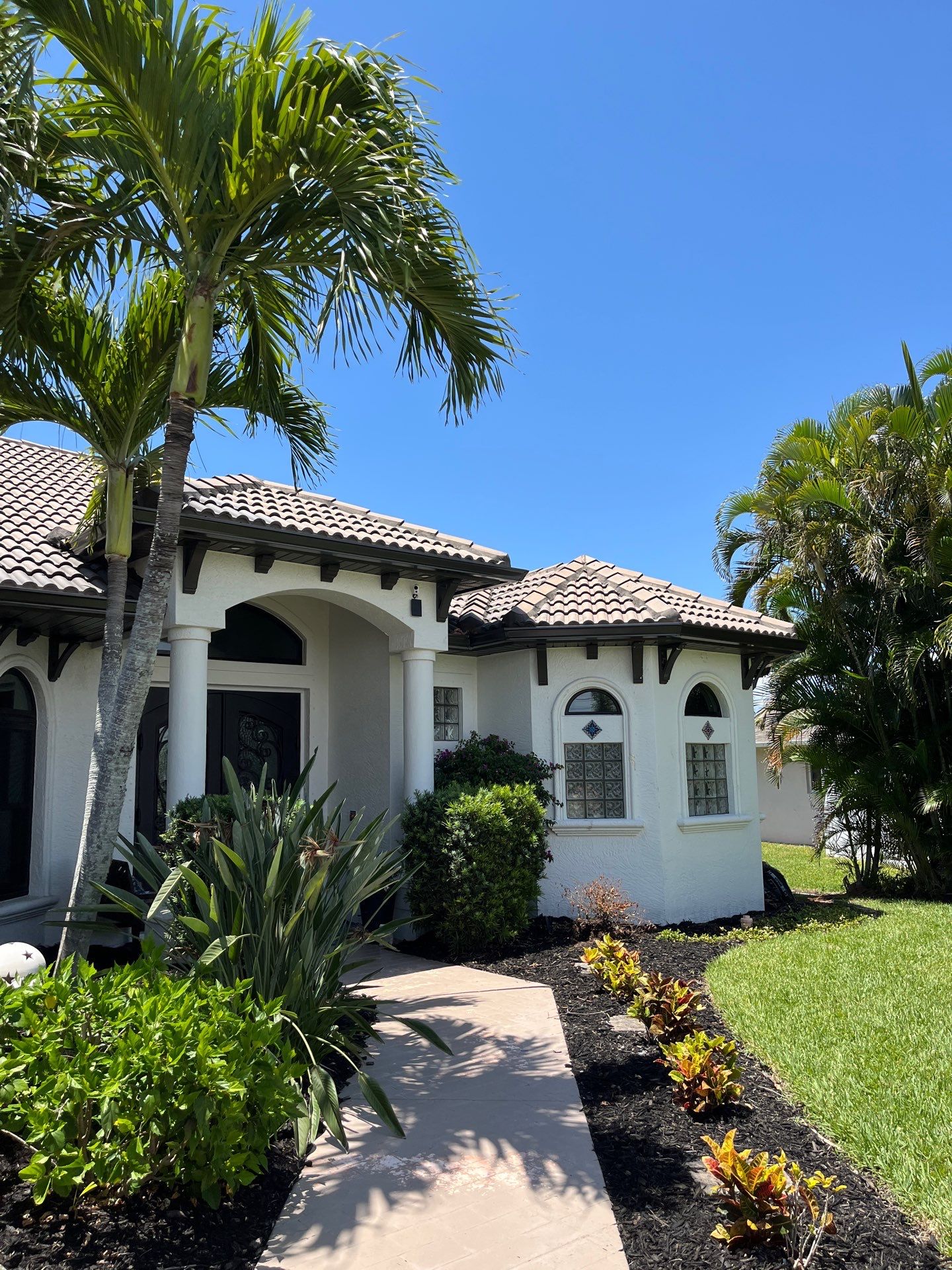 Bronze Gutter Repair and Replacement in Cape Coral FL by Gutter Professors