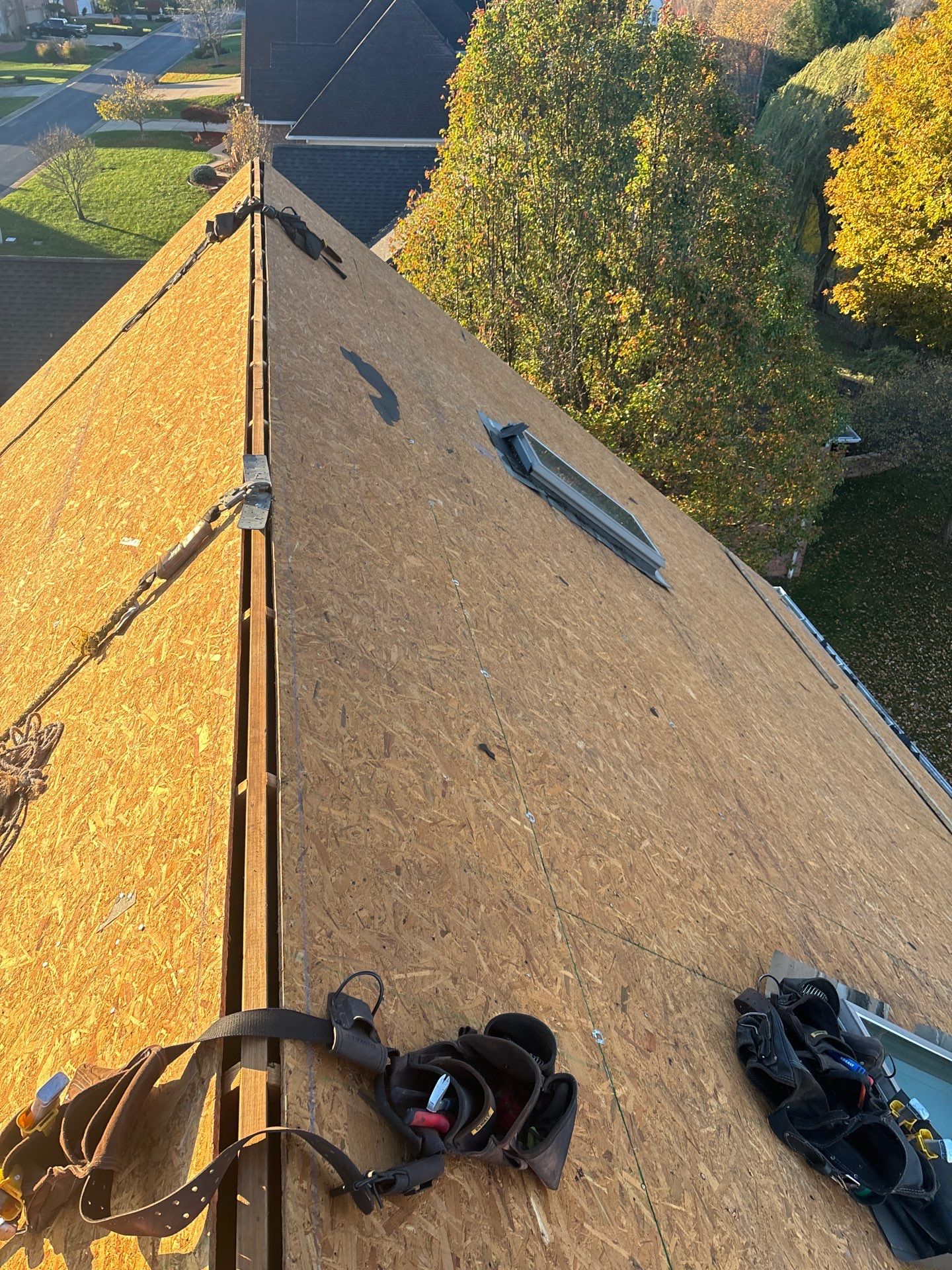 Residential Roofing Installation using GAF Timberline HDZ Biscayne Blue by Rainstoppers Roofing