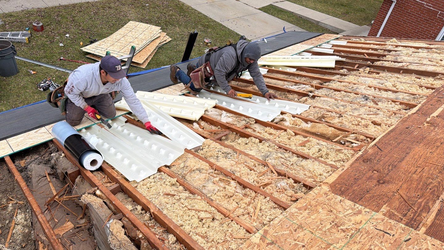 Roof Replacement using Owens Corning Onyx Black by 180 Contractors