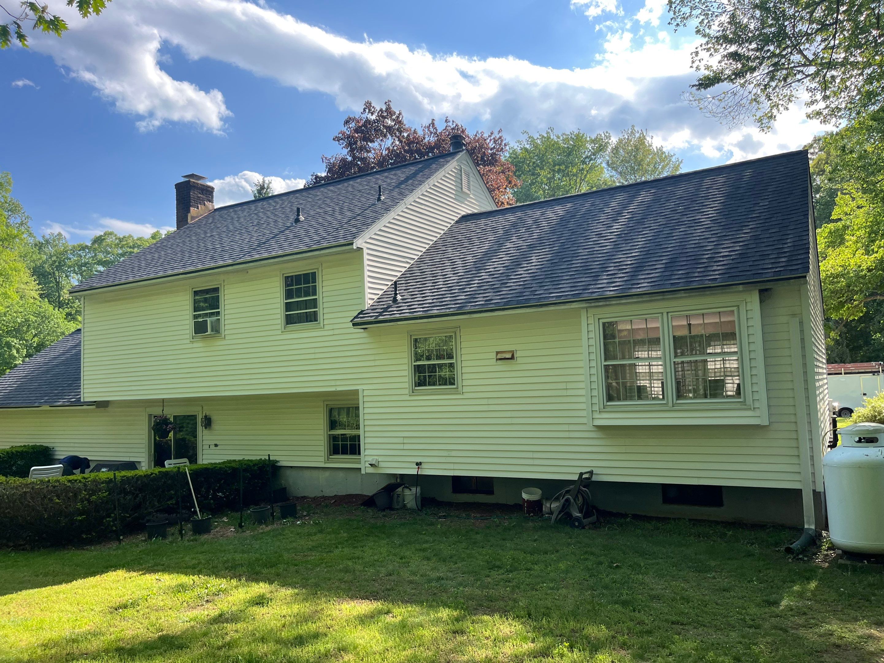 Beautiful new roof by DiGiorgi! by DiGiorgi Roofing and Siding Inc