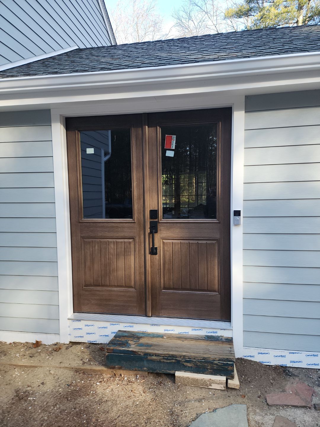 Exterior remodeling in Carlsile, MA by UBrothers Construction