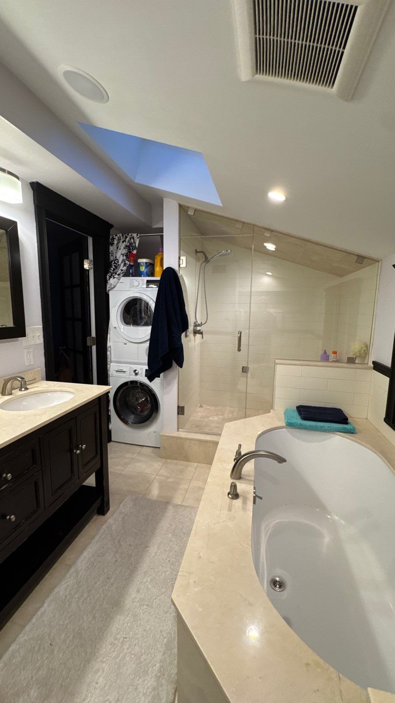 Before and After - Interior Painting  by EXCELLENCE | CARTO