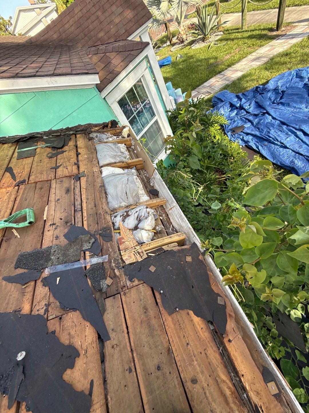 Project in St. Petersburg 33711 by Mitchell Roofing Company LLC 