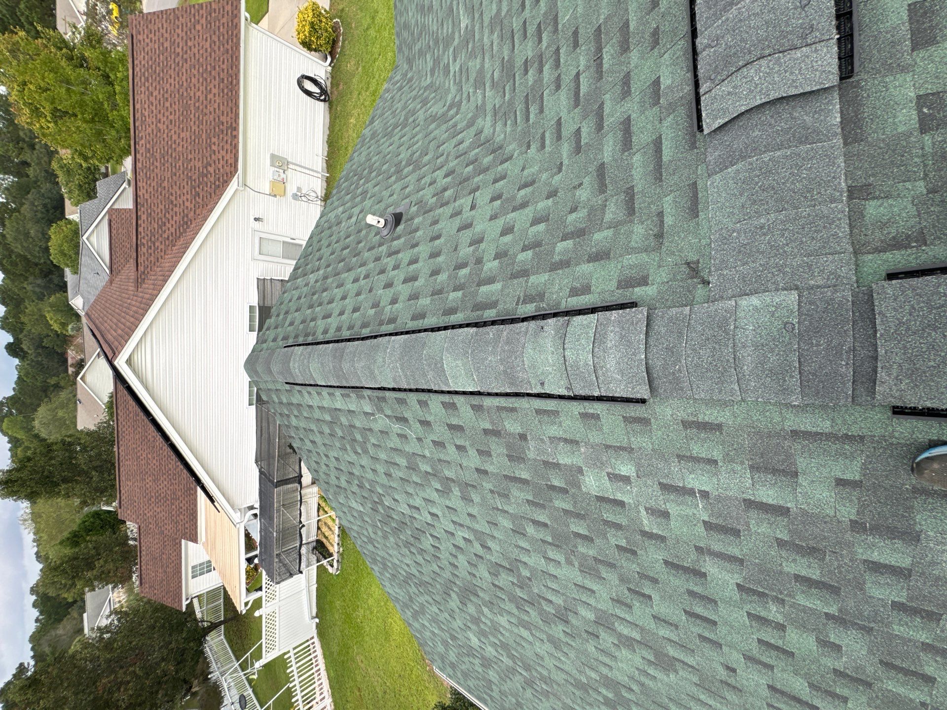 GAF HDZ - Hunter Green by Linta Roofing