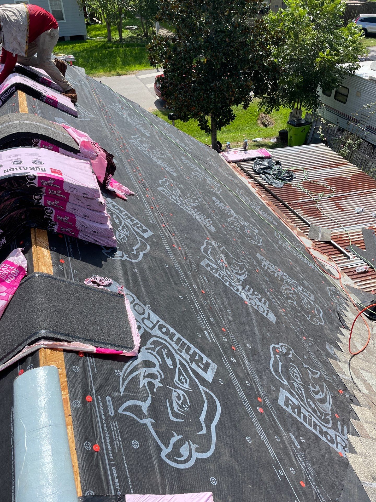 Residential Roofing Installation using Owen's Corning Duration (Lifetime) Shingles by Roof Repair Company