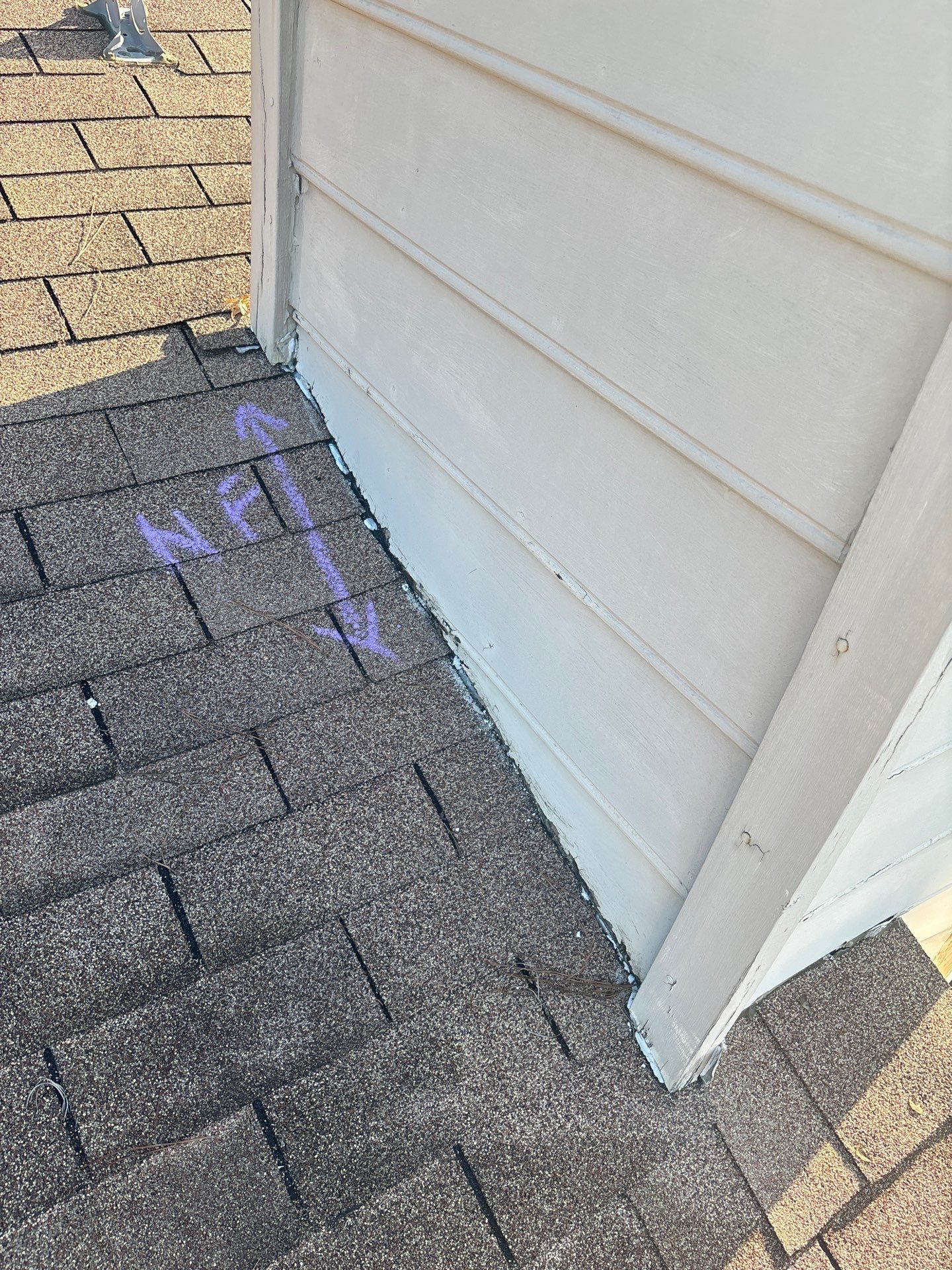 Missing Step flashings by Deerfield Roofing LLC