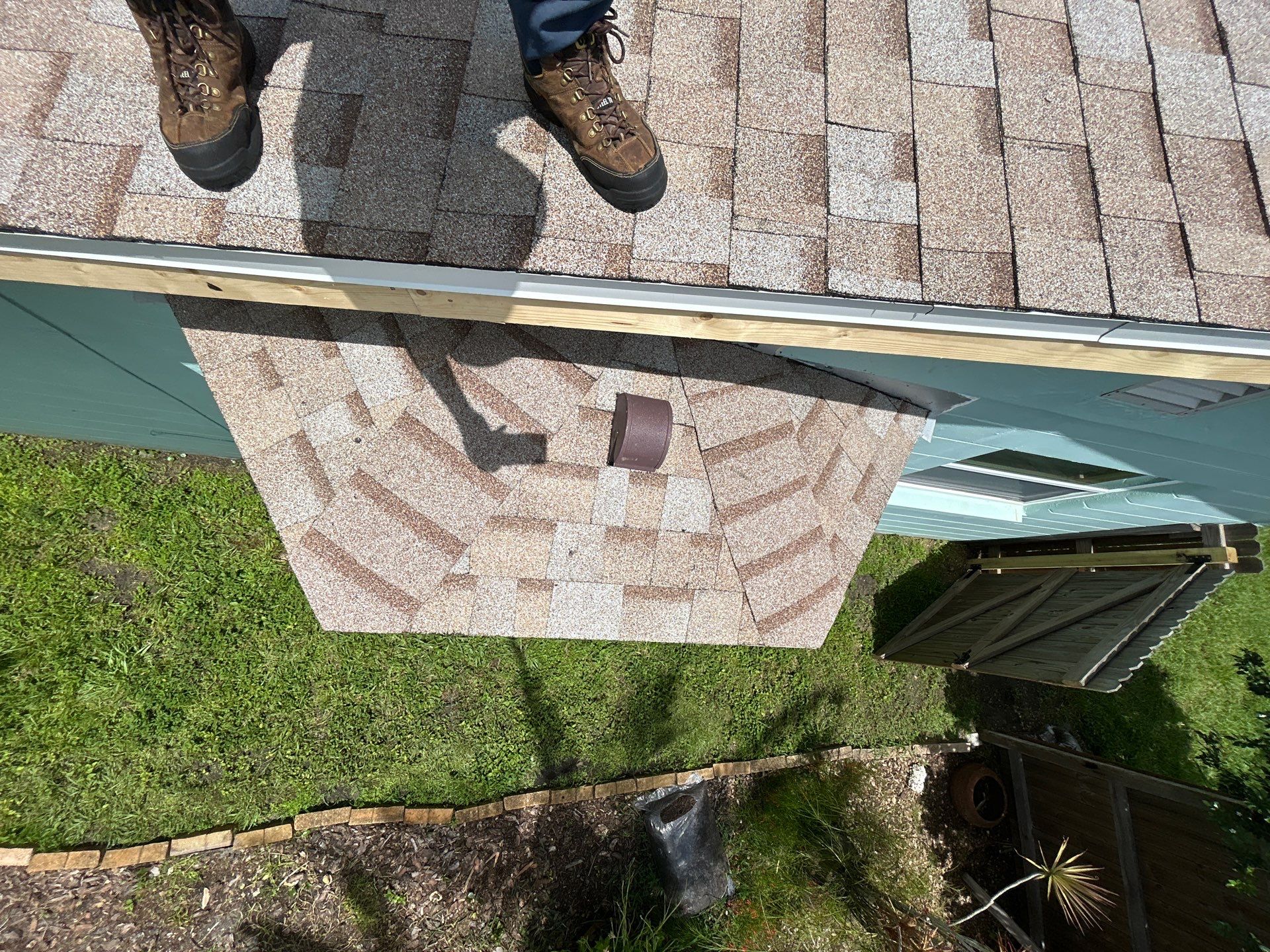 Project in St. Petersburg 33710 by Mitchell Roofing Company LLC 