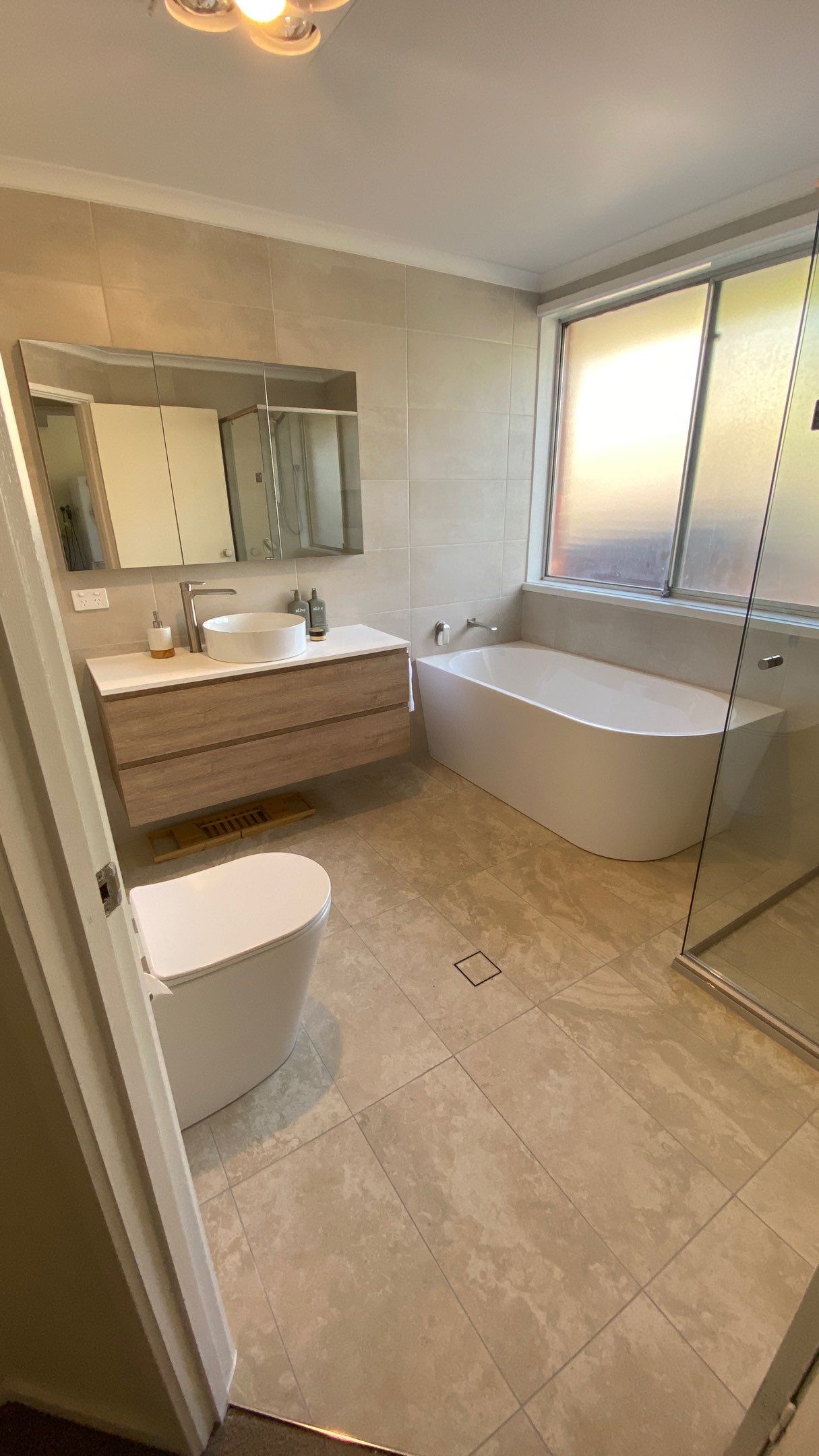 Main Bathroom Renovation by Re-seal Bathrooms