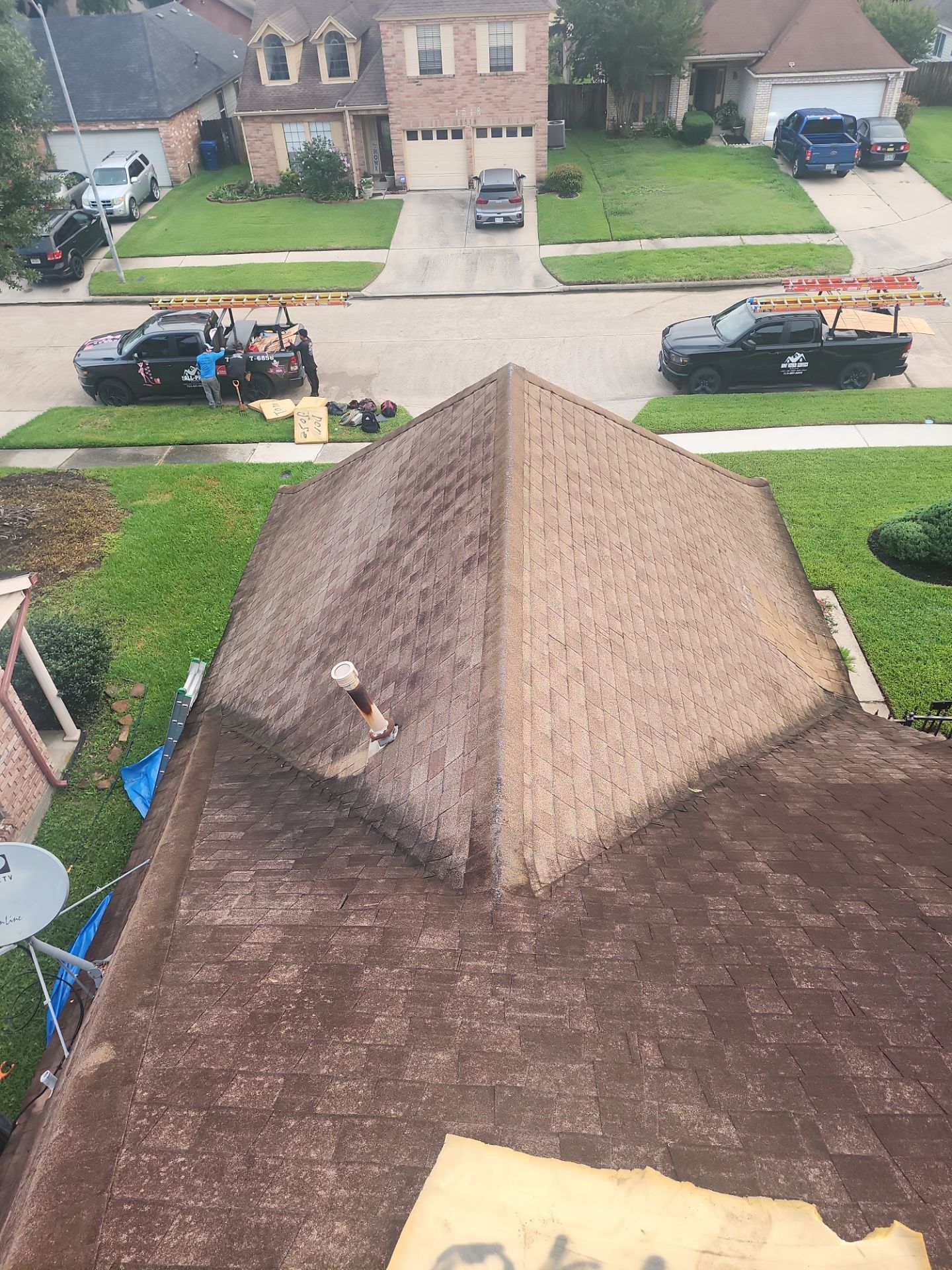 Residential Roofing Repair using Owen's Corning Duration (Lifetime) Shingles by Roof Repair Company