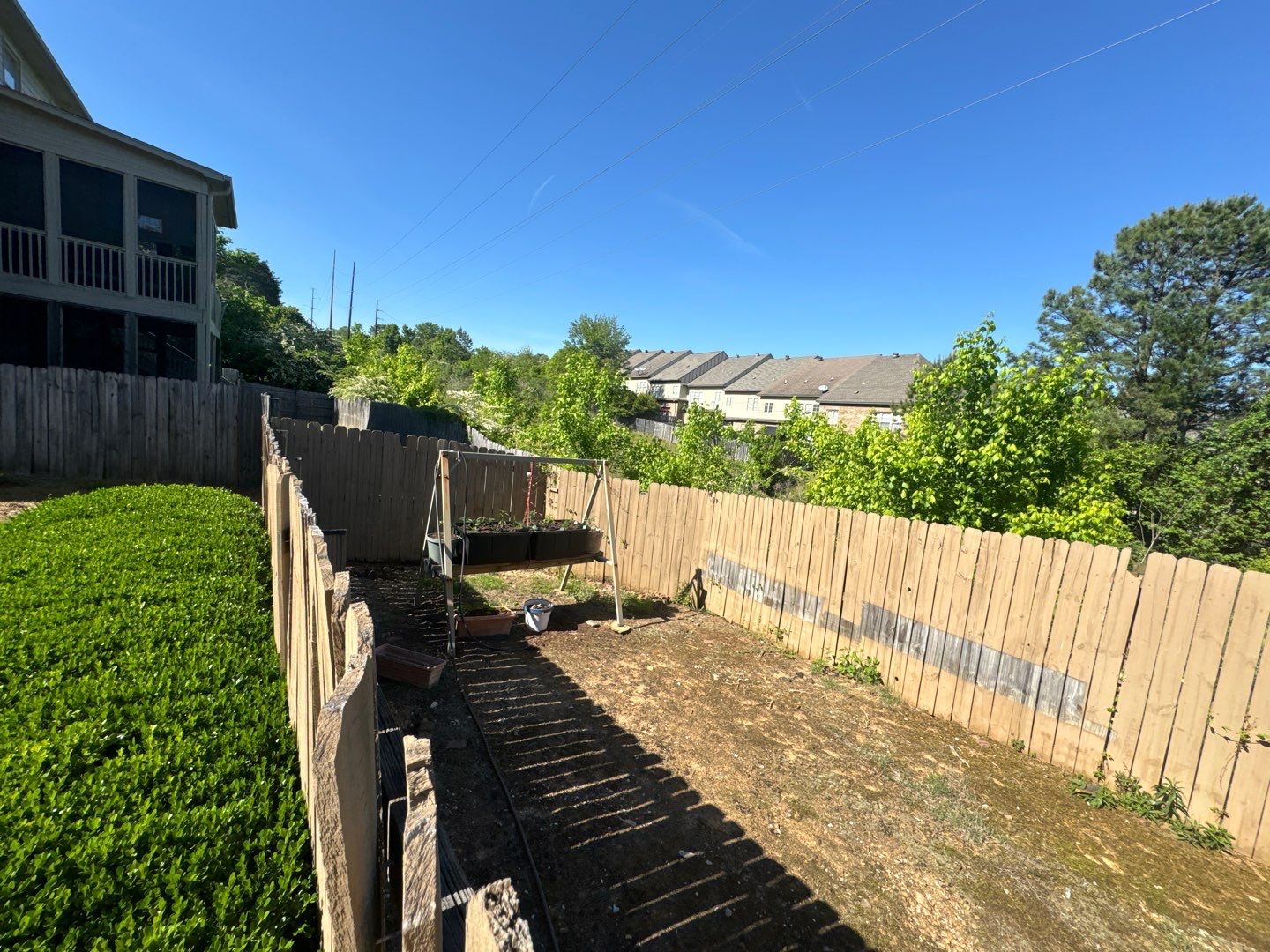 Lake Crest - Fence by Pillar and Pine