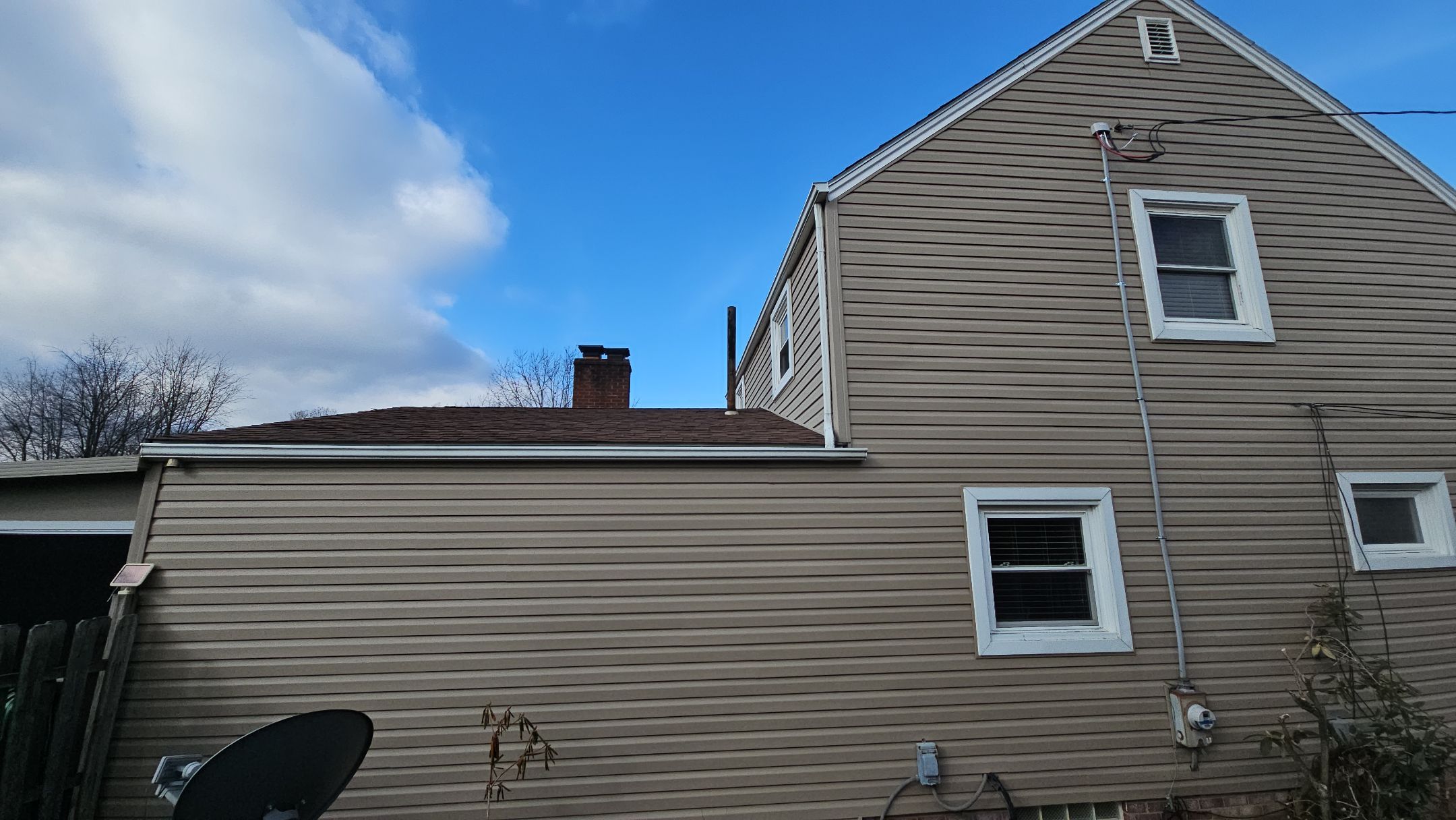 Weather Max Panel, Color: Ebony by Eagle Eye Roofing