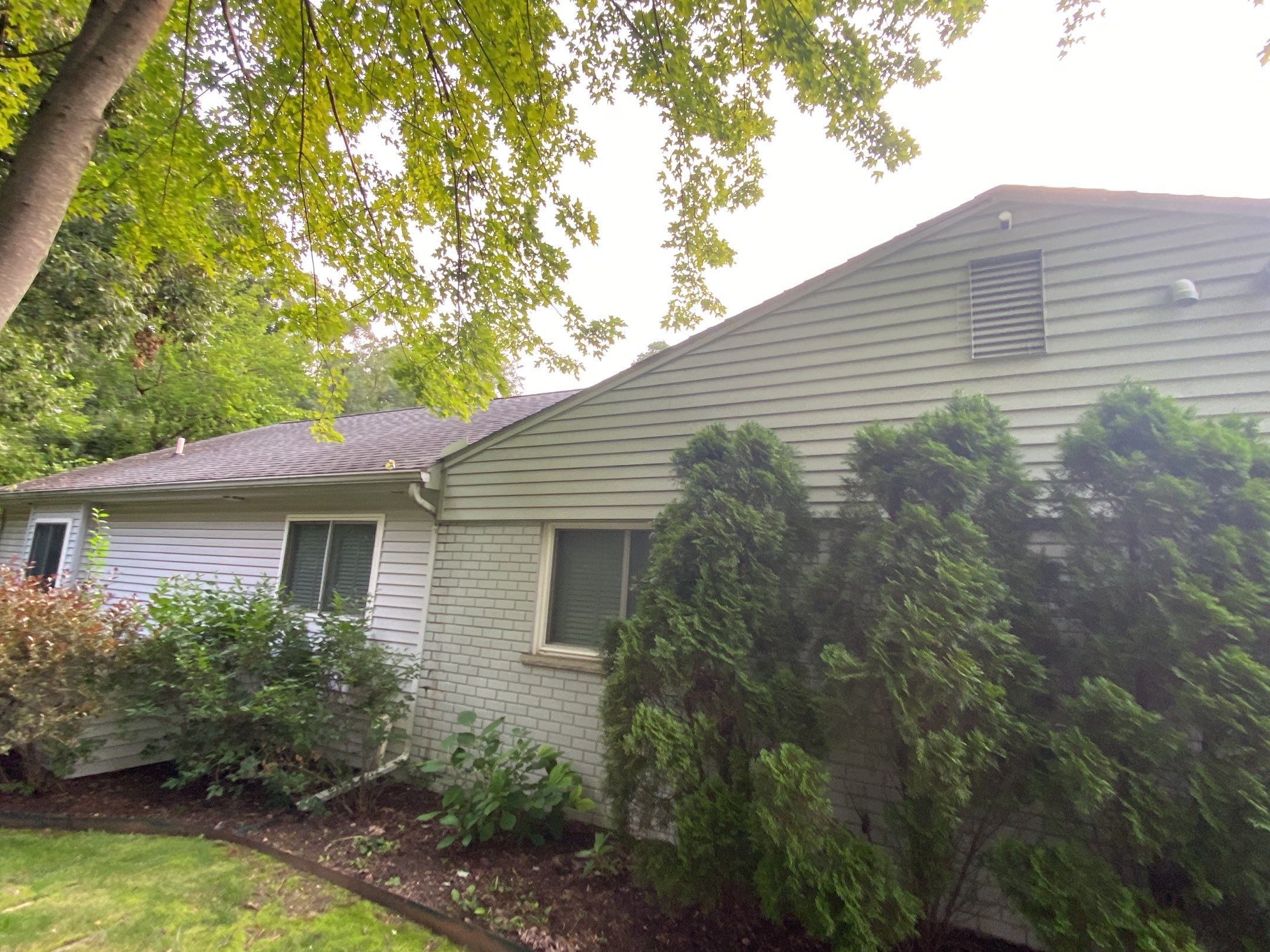 Roof Replacement using CertainTeed Landmark by 180 Contractors