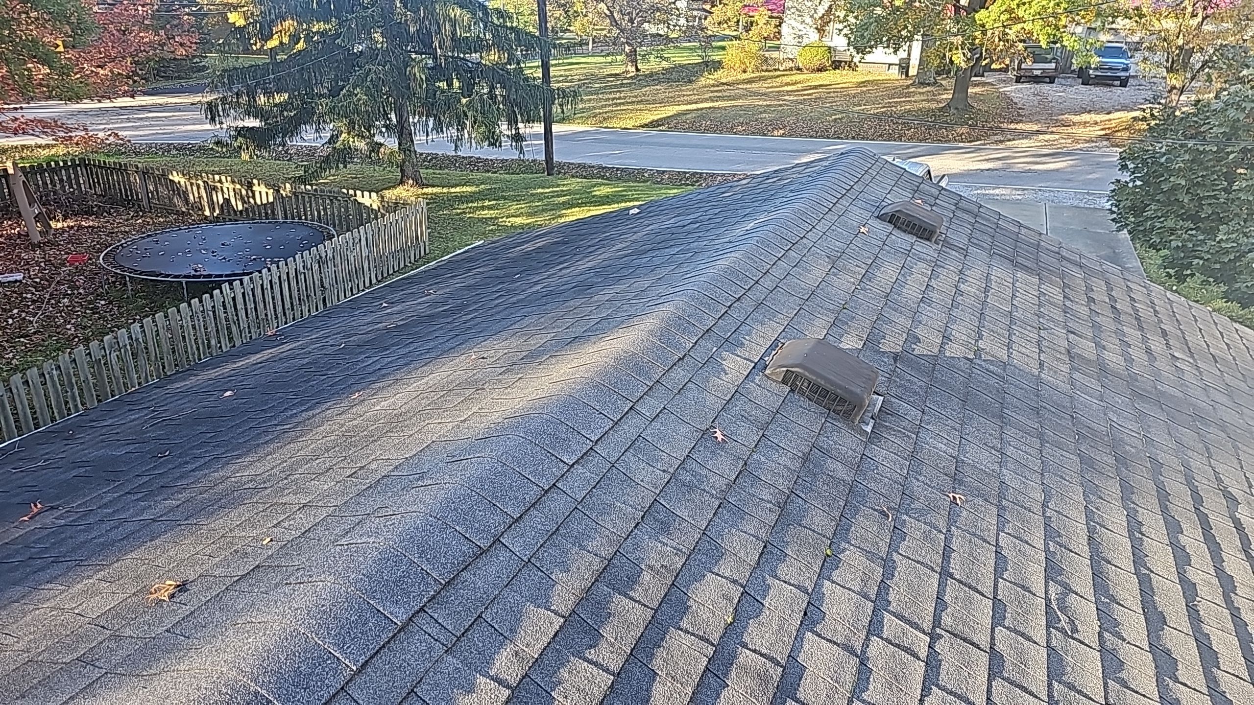 ATLAS PINNACLE COLOR: BLACK SHADOW DRIP EDGE: WHITE by Eagle Eye Roofing