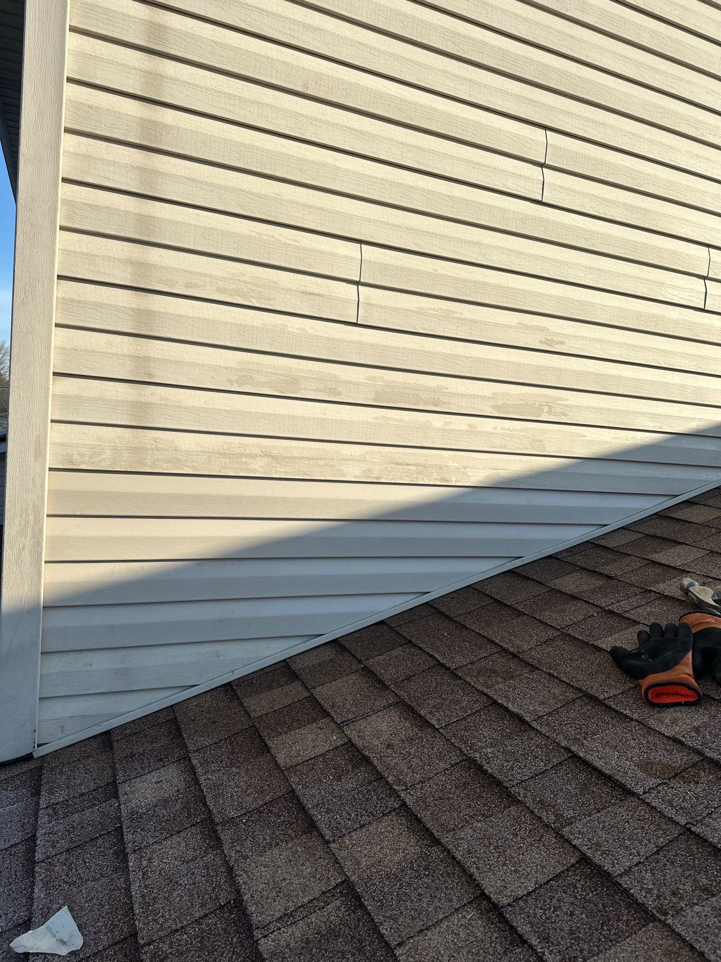 Roof Replacement using CertainTeed Landmark Resawn Shake by 180 Contractors