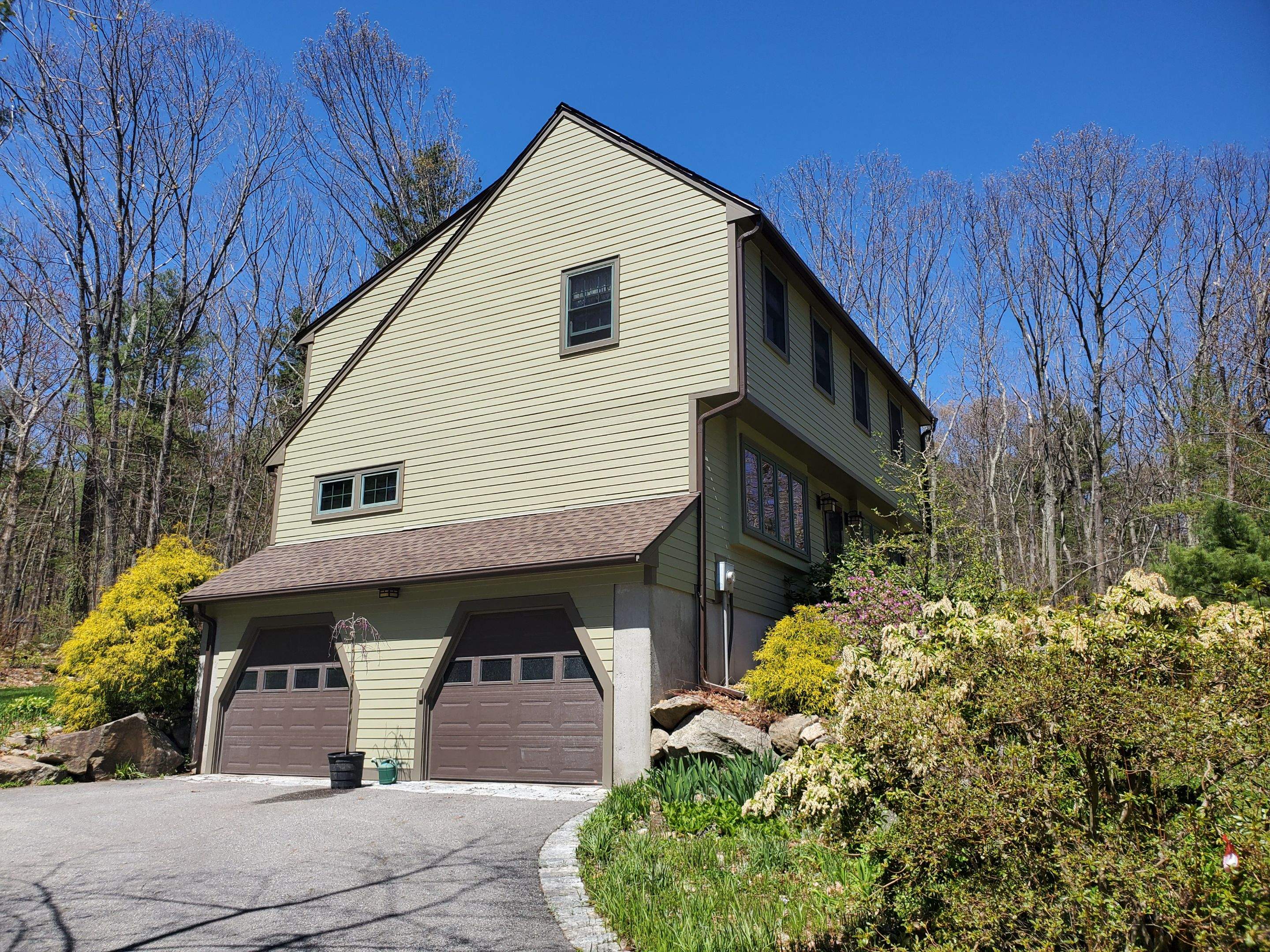 Siding Installation using James Hardie by UBrothers Construction