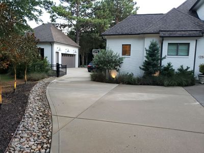 House Wash using cleaner