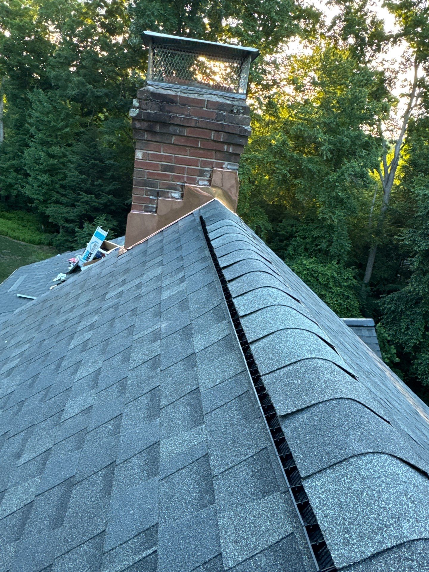 Beautiful new roof in Southbury, CT by DiGiorgi! by DiGiorgi Roofing and Siding Inc