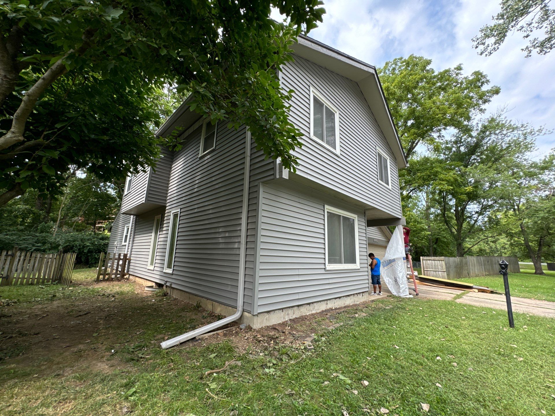 BYE BYE Wood Shakes by EEC Windows, Siding & Roofing