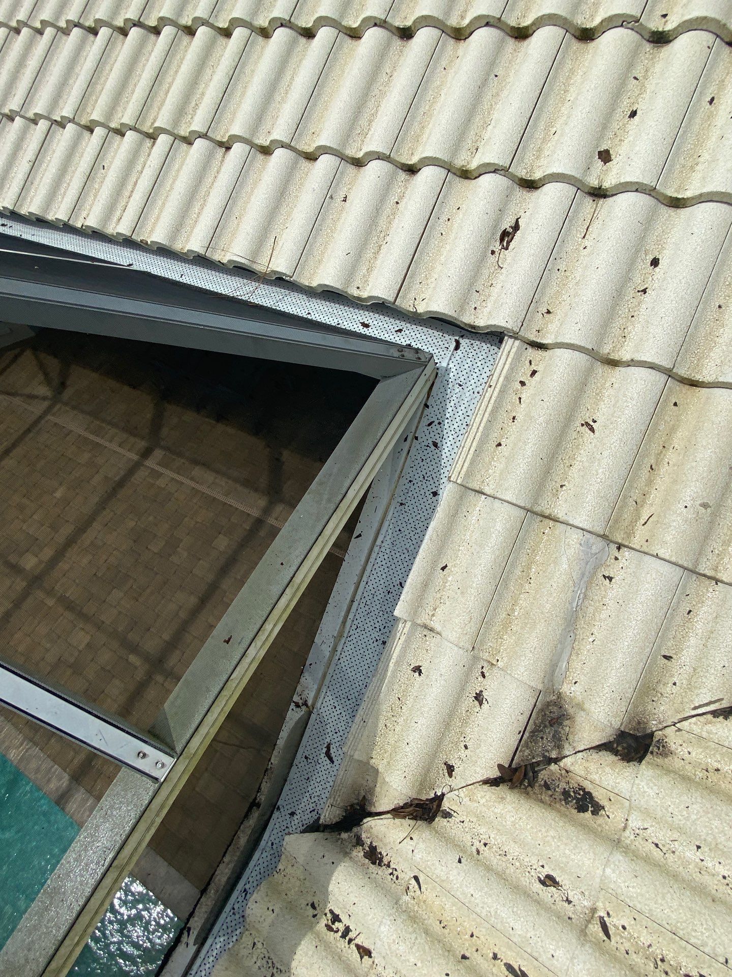 Leaf Guard using Gutter Guards for Florida Home by Gutter Professors