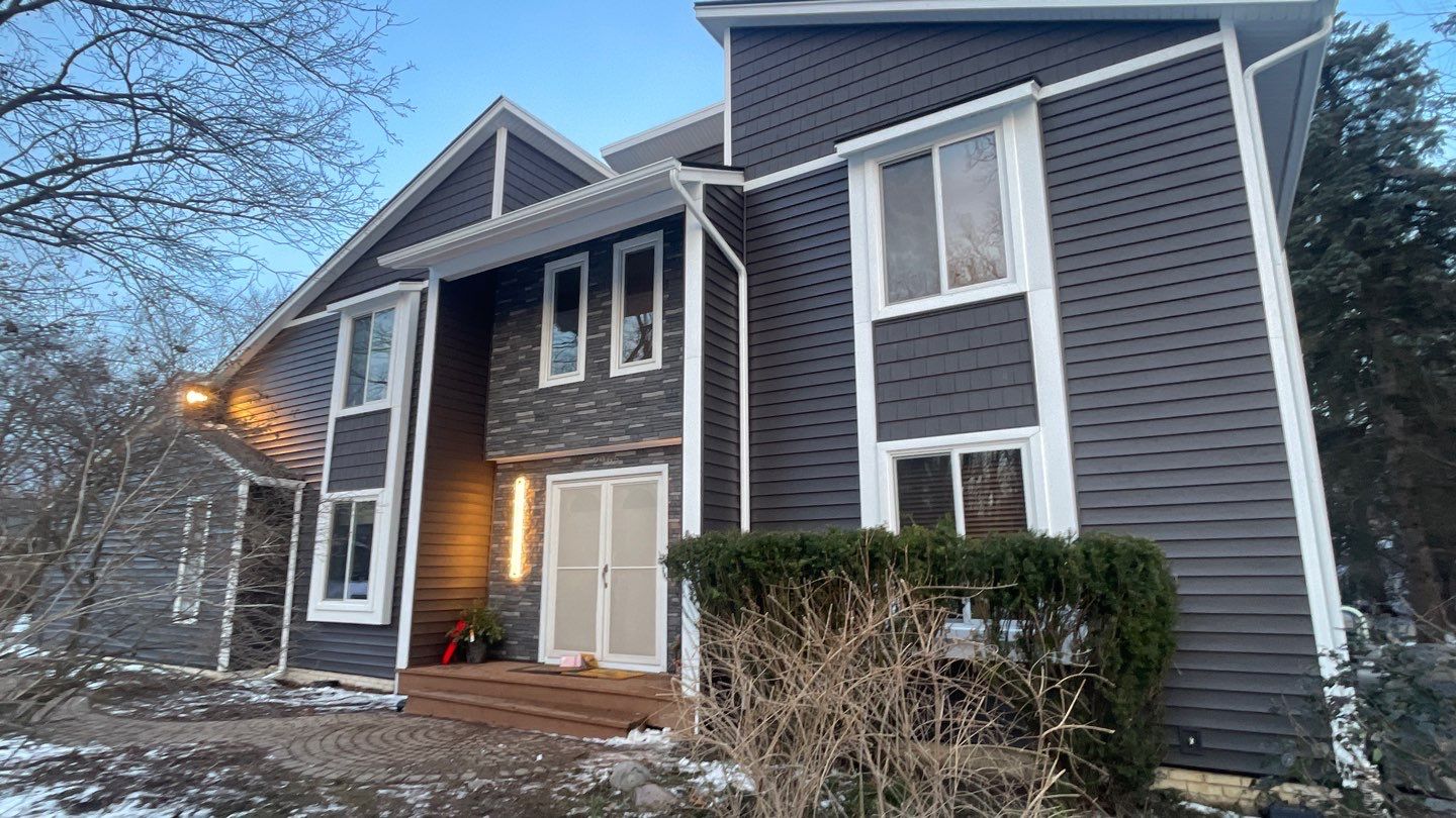 CertainTeed Monogram D5 Slate + Owens Corning Duration Colonial Slate by 180 Contractors