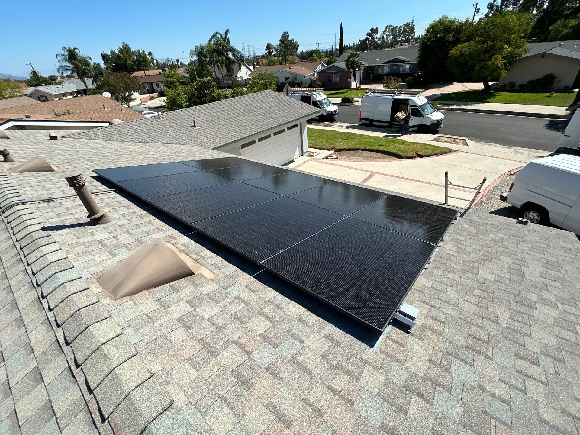 Los Angeles Residential Solar and Enphase Battery Storage Installation by AWS Solar