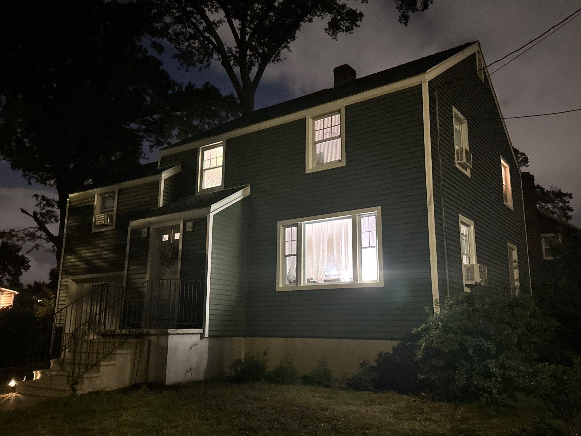 Siding Installation using CertainTeed Monogram Vinyl Siding - D4 - Forest by A Plus Exterior