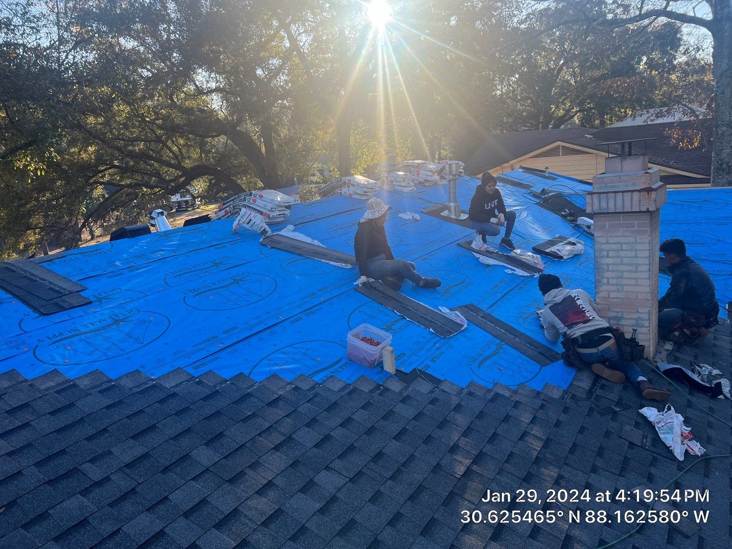 Roof replacement by American Roofing & Construction LLC