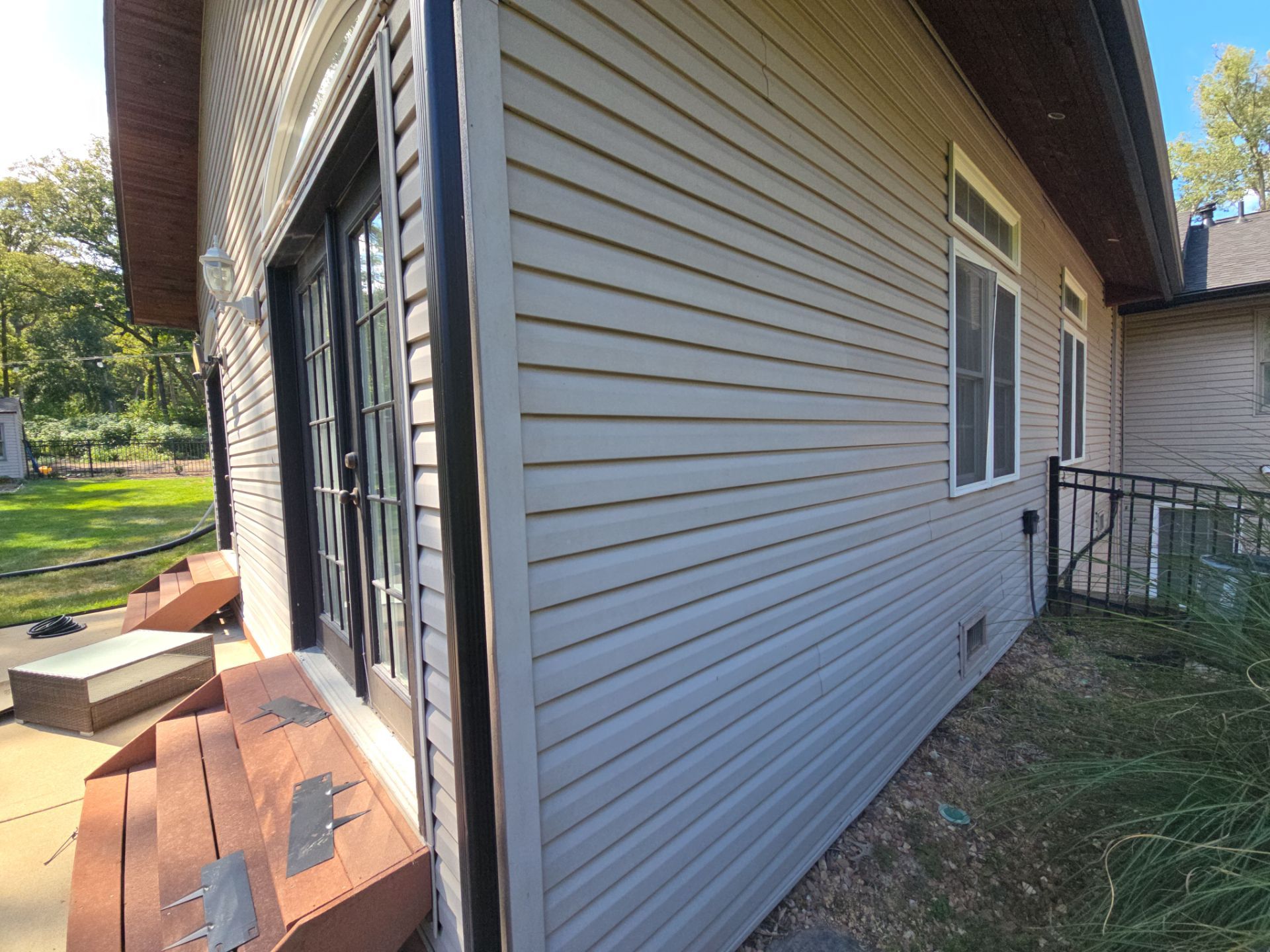  Vinyl Siding Installation in Defiance by Midwest Construction Group LLC
