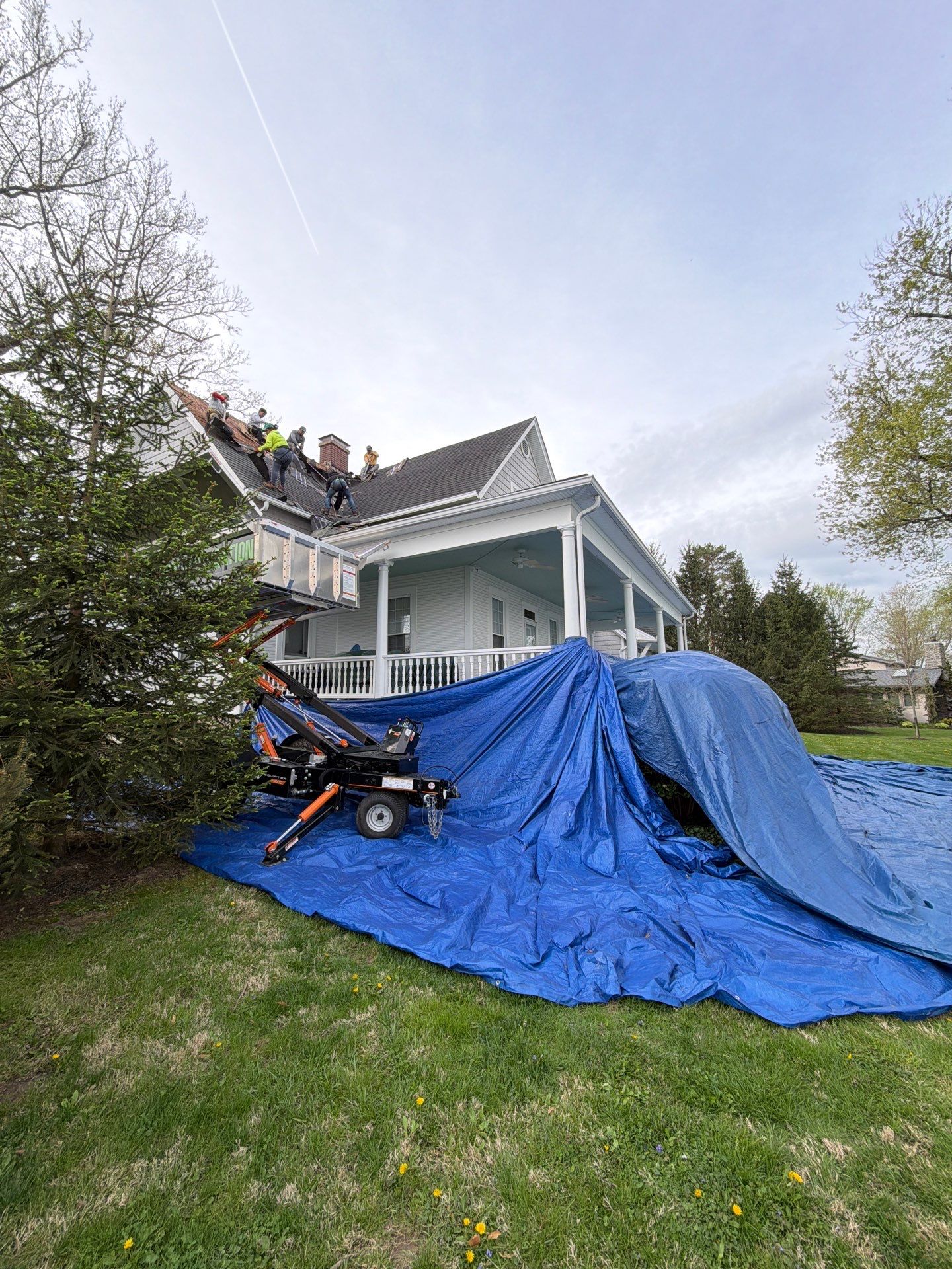 Certainteed Landmark Pro Moire Black by Assured Restoration
