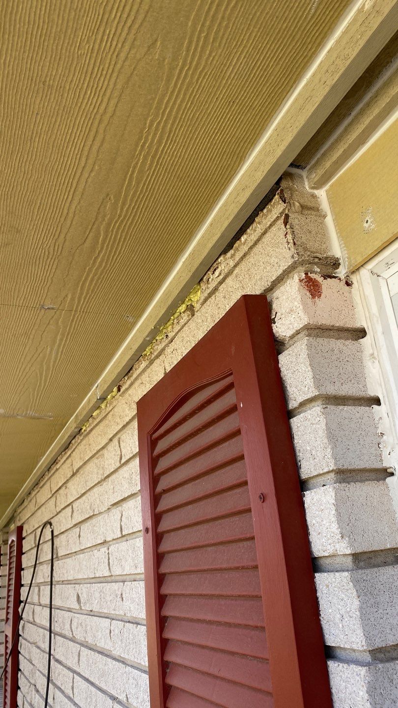 Beeville Backporch sittin' by Bayfront Roofing and Construction