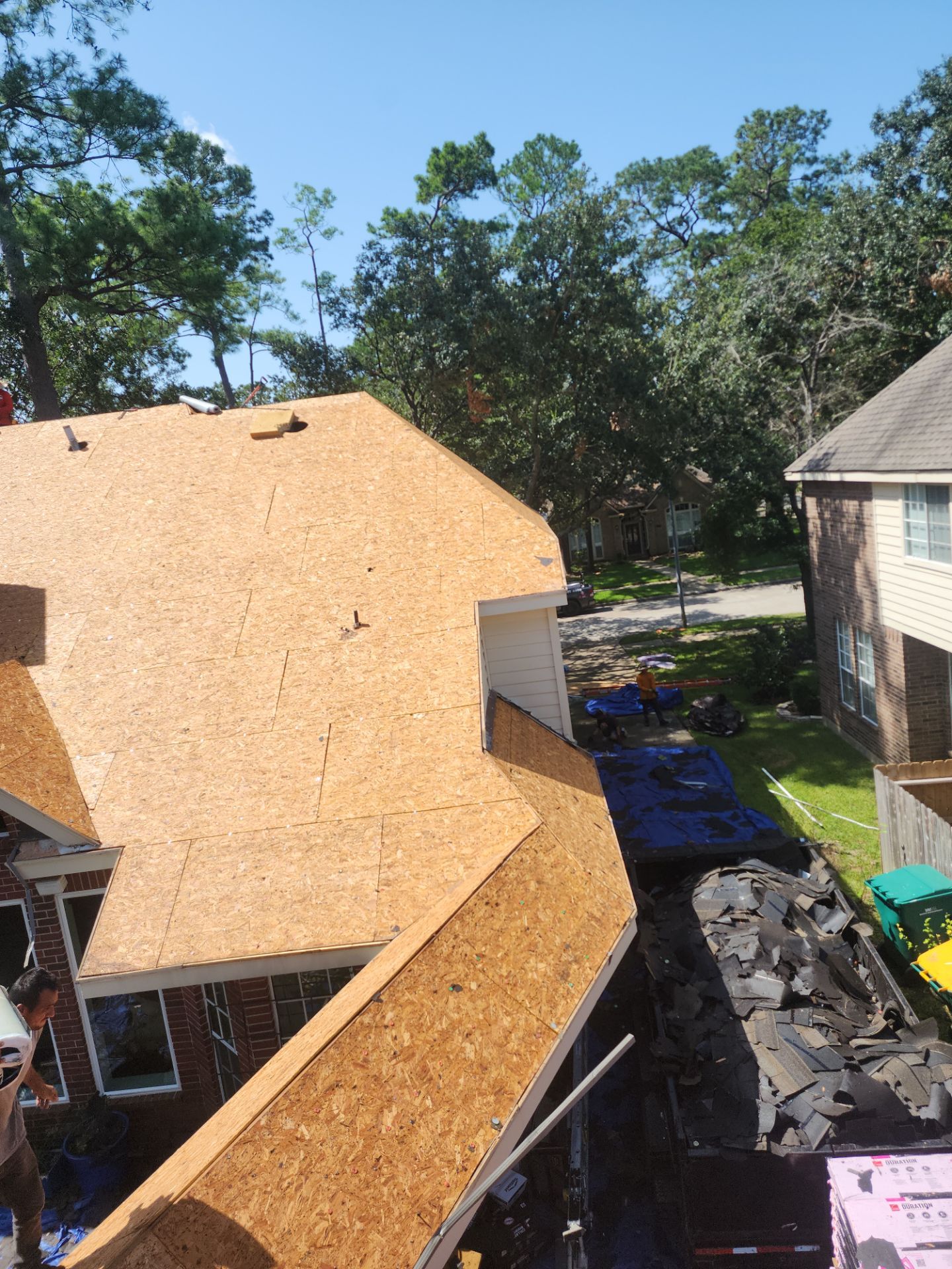 Residential Roofing Installation using Owen's Corning Duration (Lifetime) Shingles by Roof Repair Company