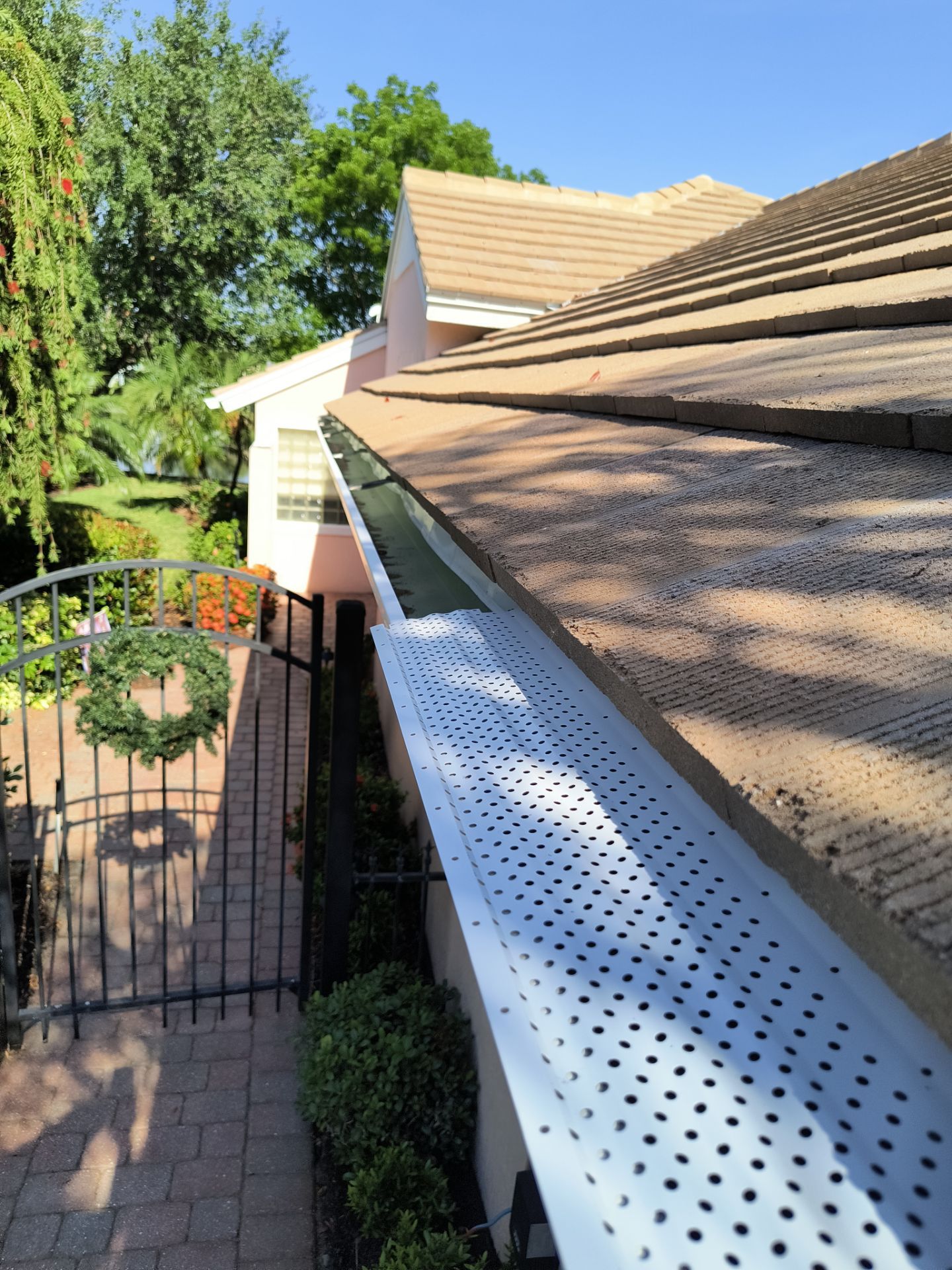 Gutter Guard Entire Home in Alva FL by Gutter Professors